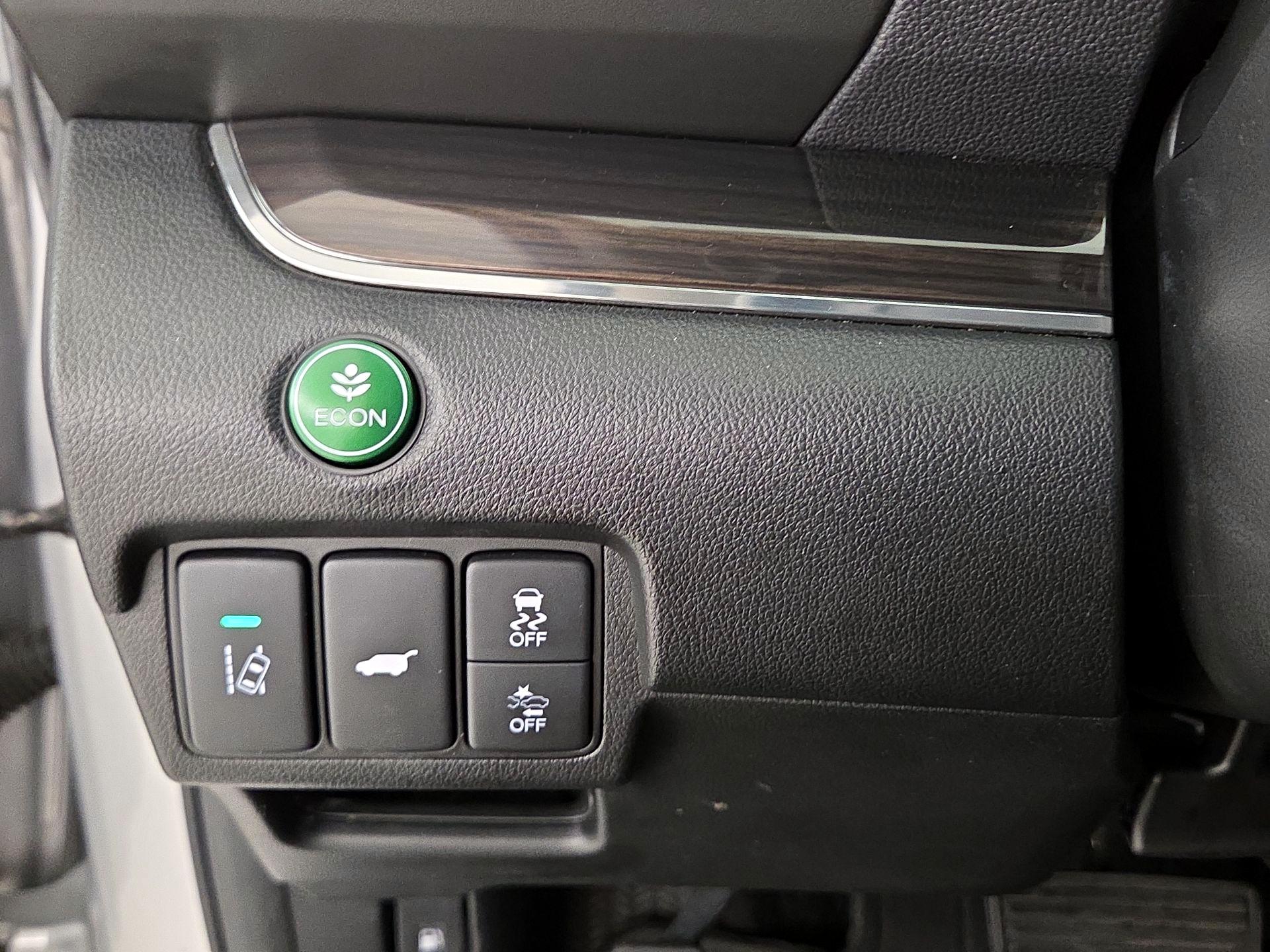 Thumbnail: 2015 Honda CR-V - 13