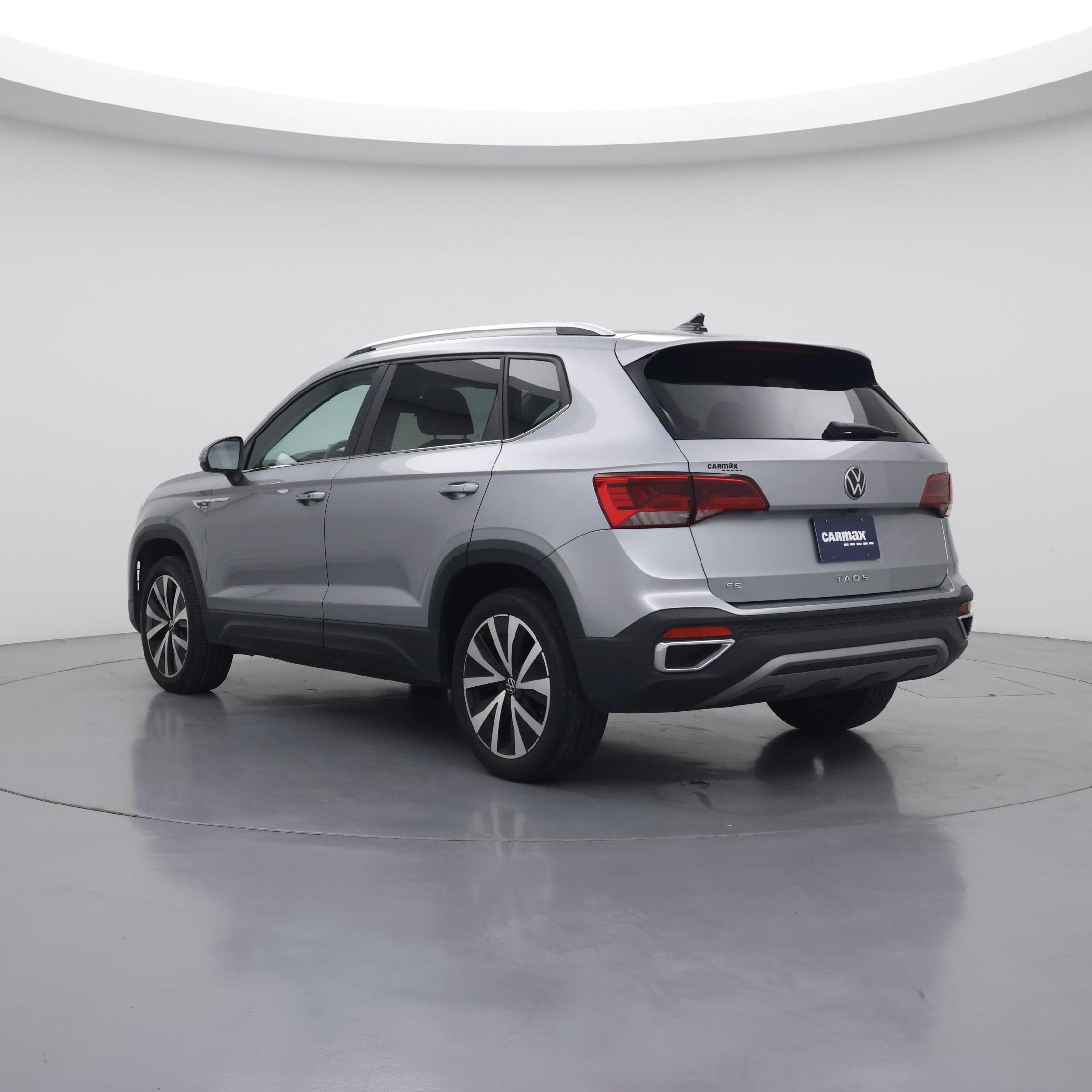 Thumbnail: 2022 Volkswagen Taos - 2