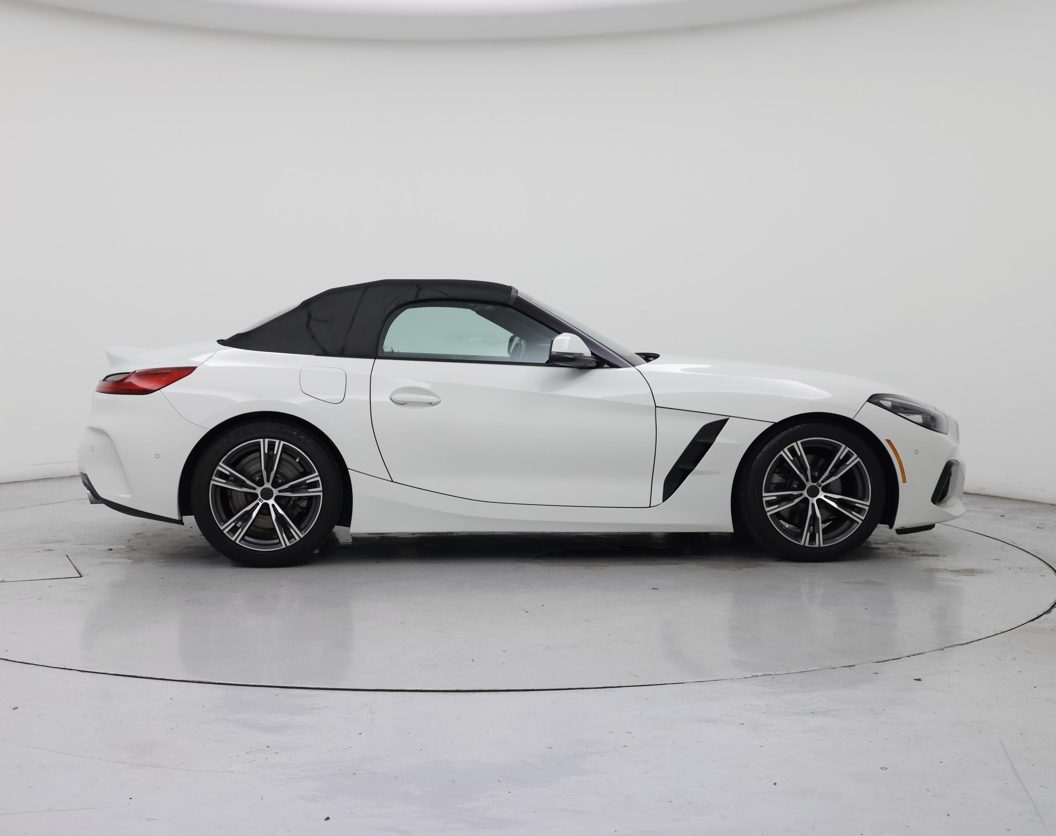 Thumbnail: 2021 BMW Z4 - 7