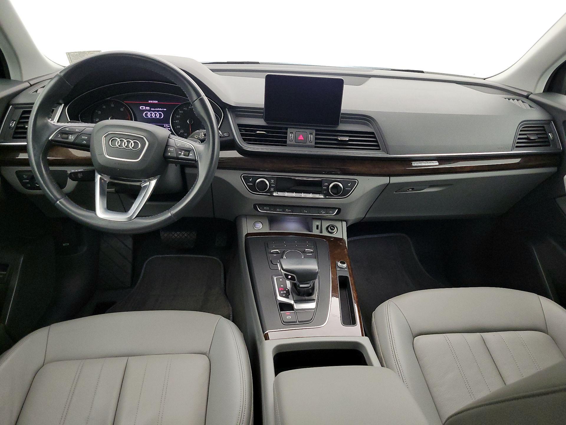 Thumbnail: 2020 Audi Q5 - 9