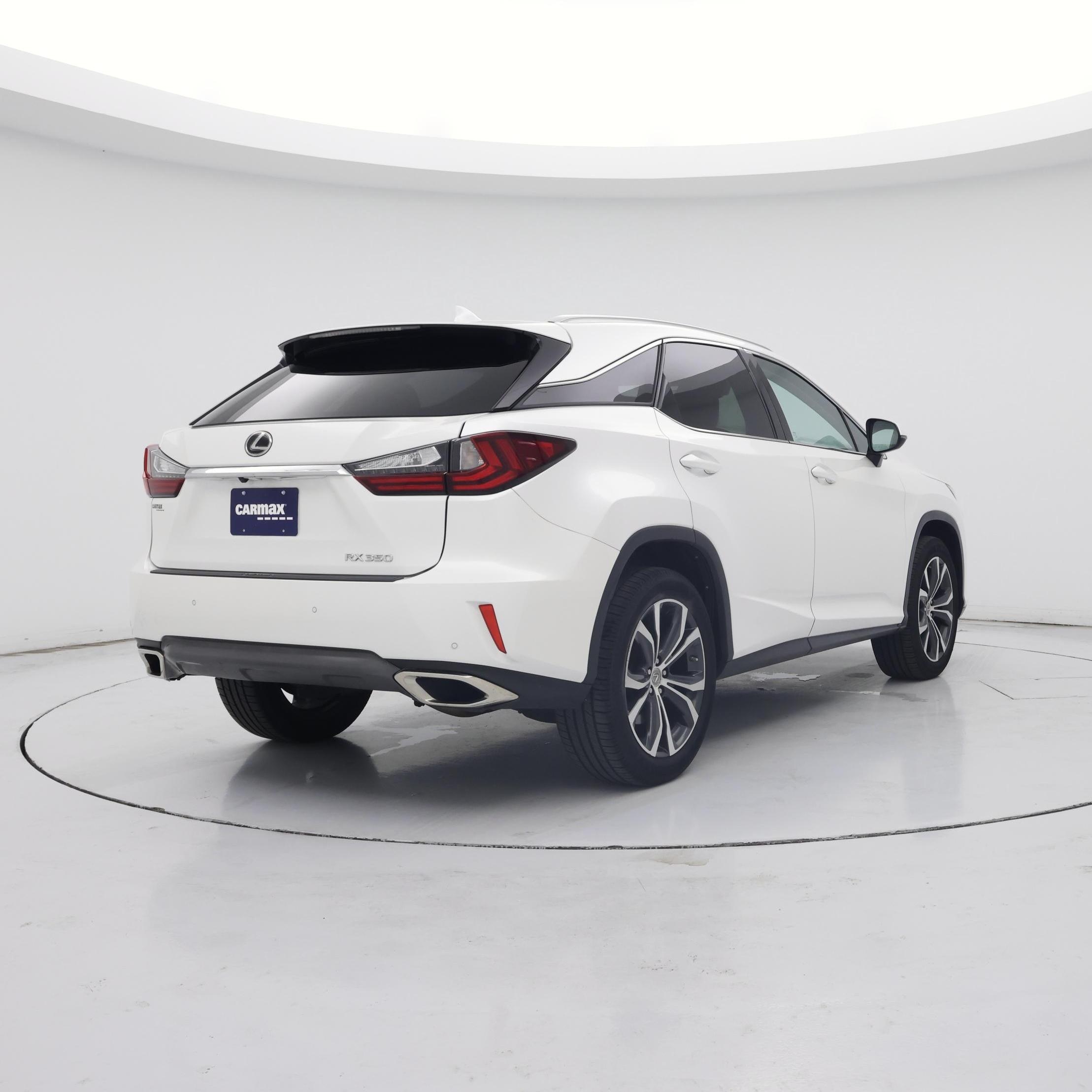 Thumbnail: 2016 Lexus RX - 8