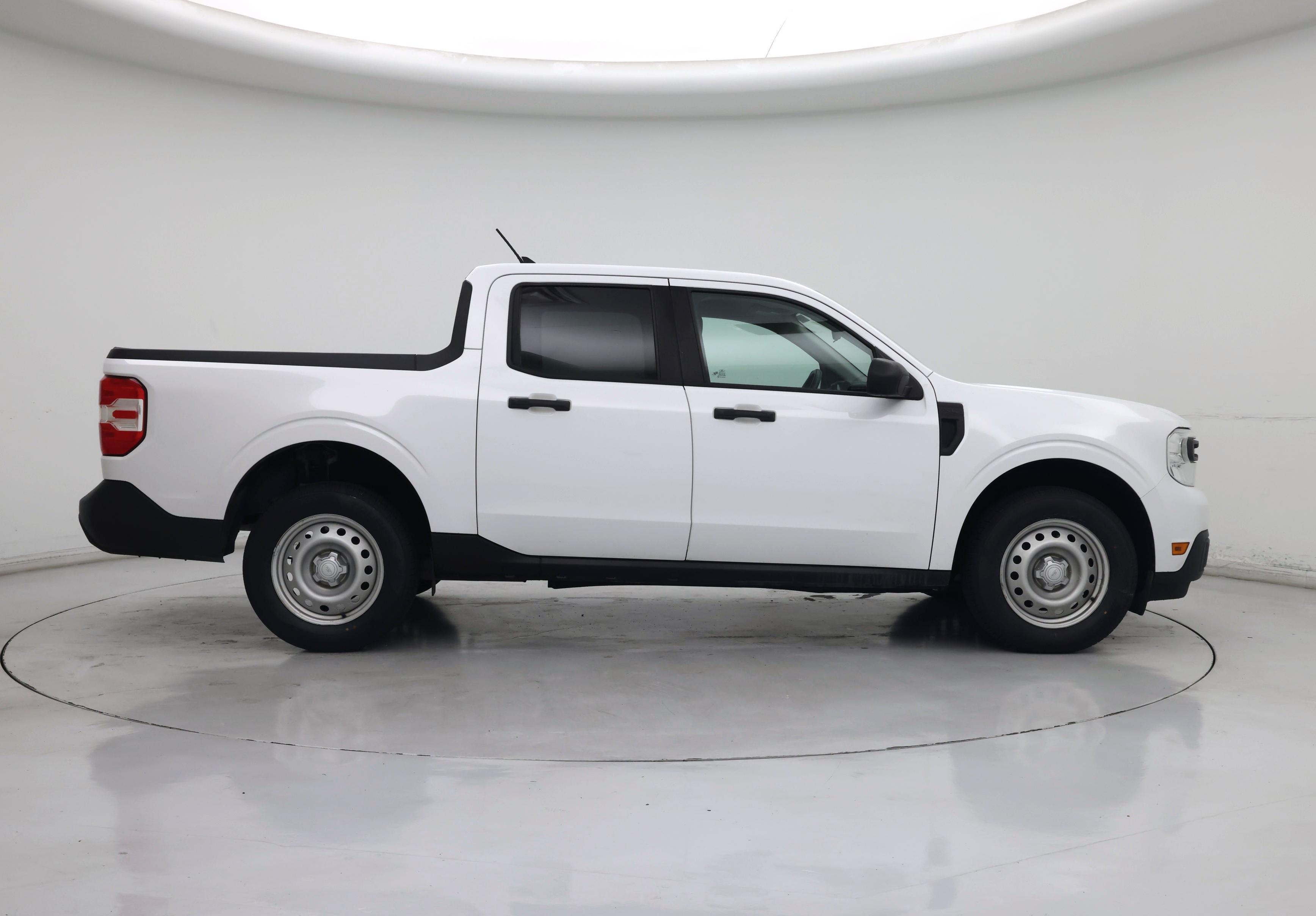 Thumbnail: 2022 Ford Maverick - 7