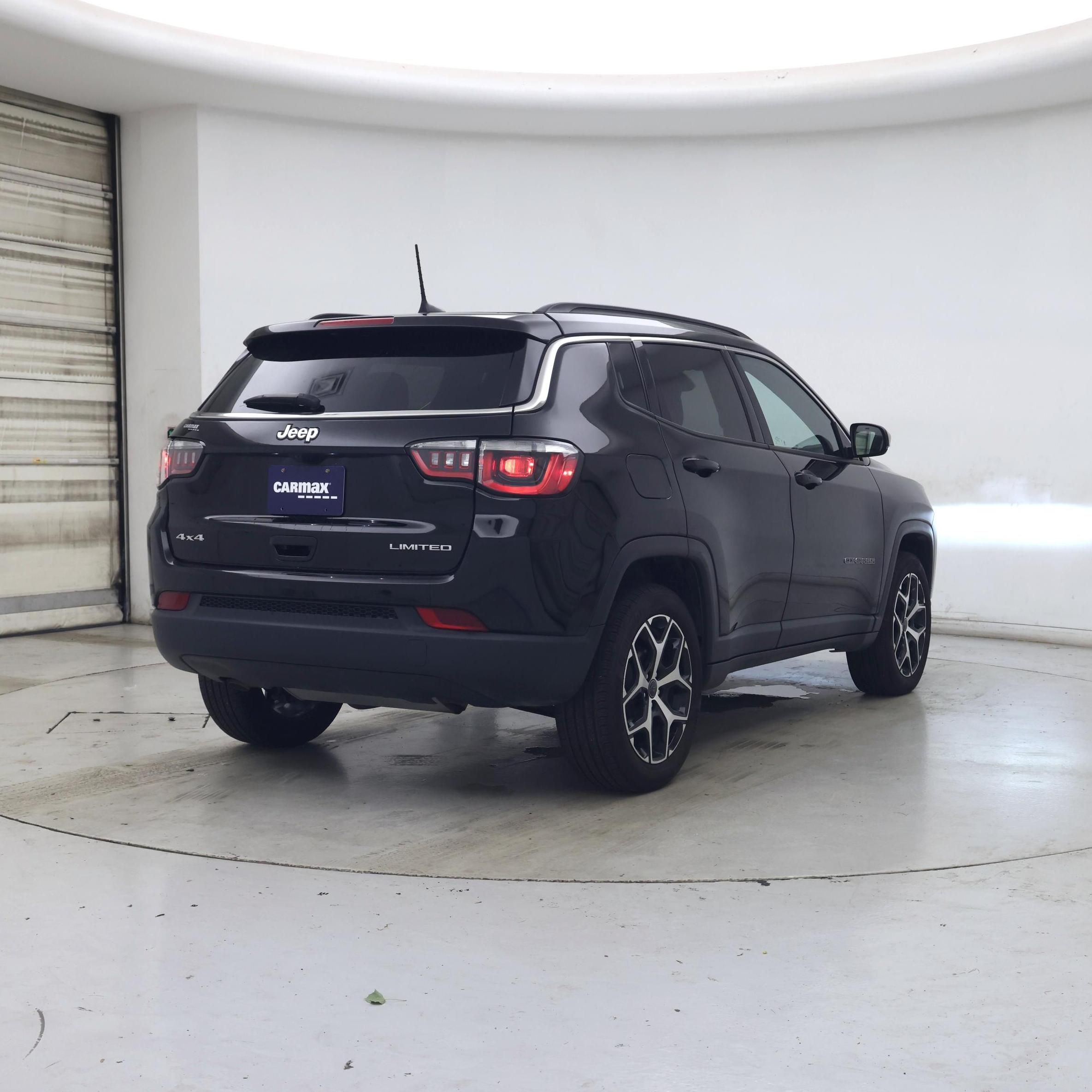 Thumbnail: 2025 Jeep Compass - 8