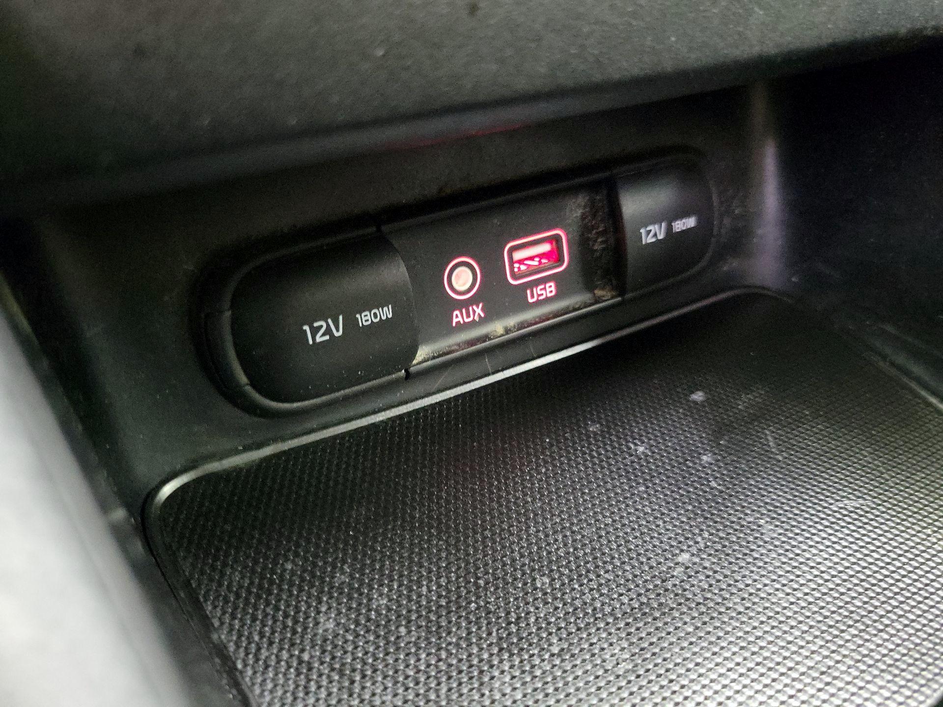 Thumbnail: 2021 Kia Forte - 18