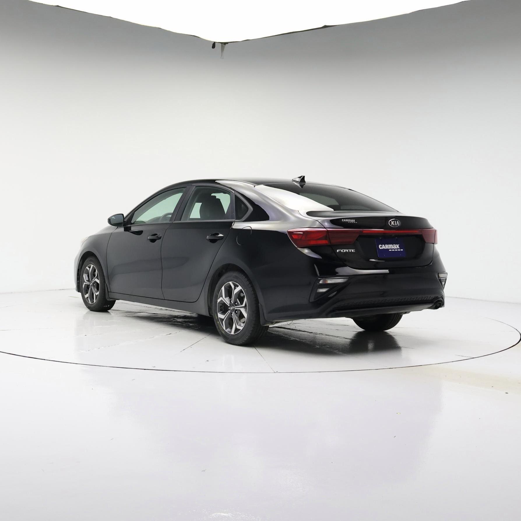 Thumbnail: 2021 Kia Forte - 2
