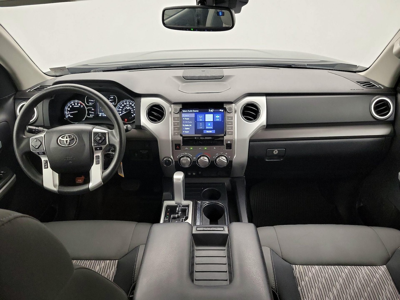2021 Toyota Tundra SR5 - Photo 10