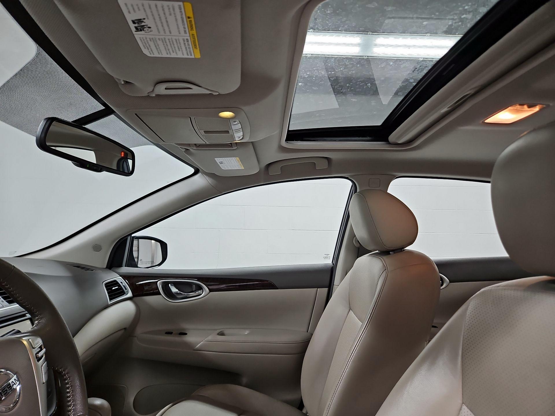 Thumbnail: 2014 Nissan Sentra - 19