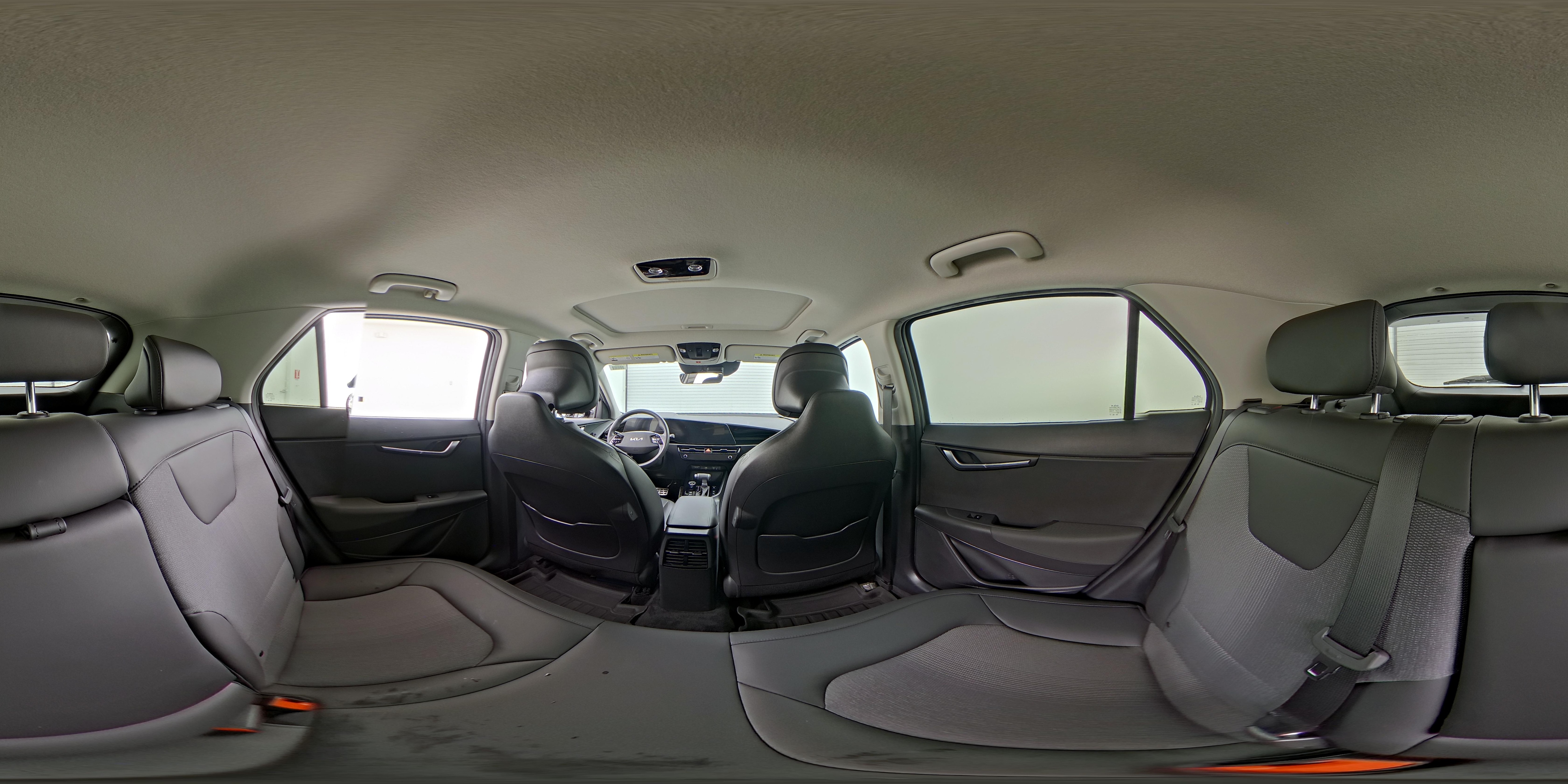 2024 Kia Niro EX Touring - Photo 27