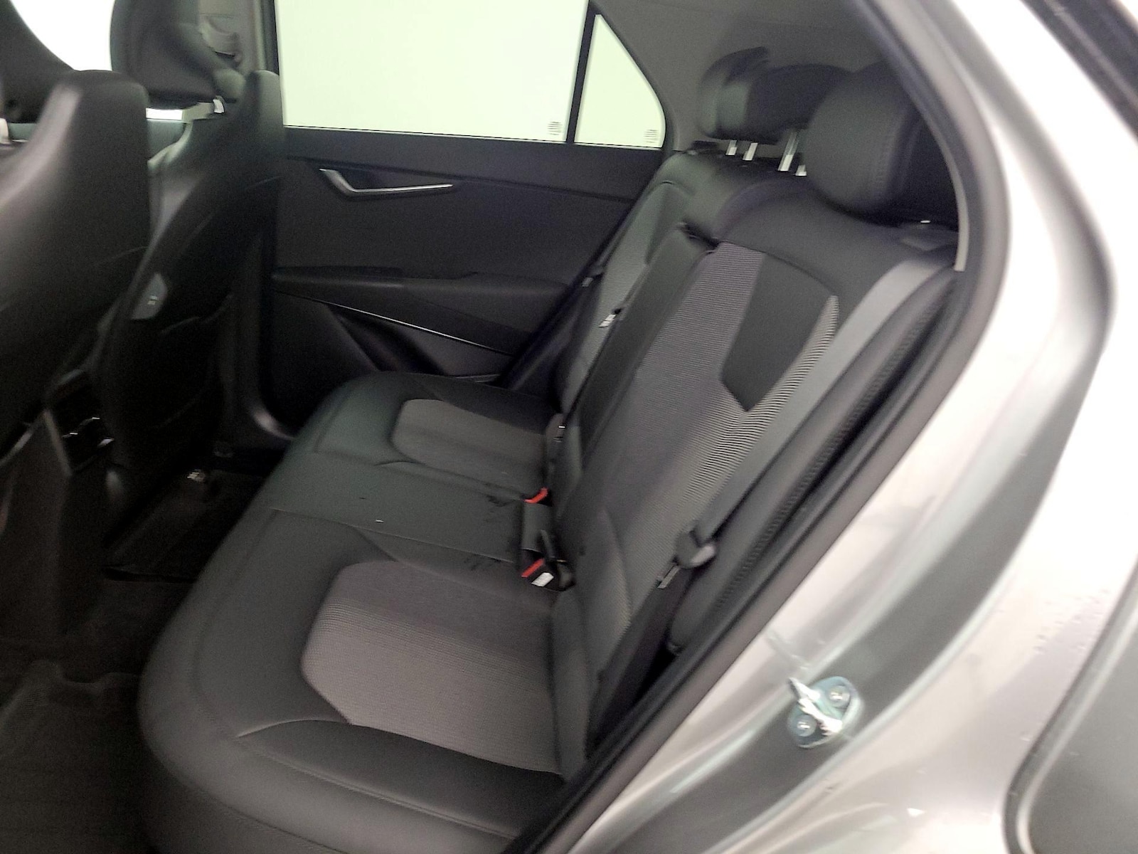 2024 Kia Niro EX Touring - Photo 22