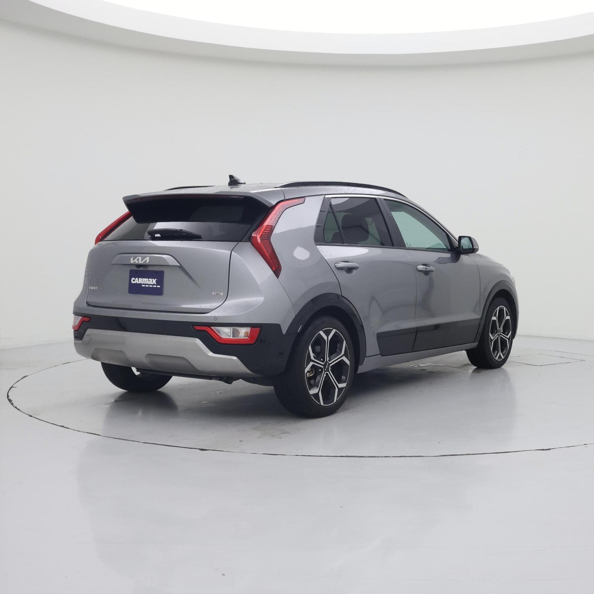 Thumbnail: 2024 Kia Niro - 8