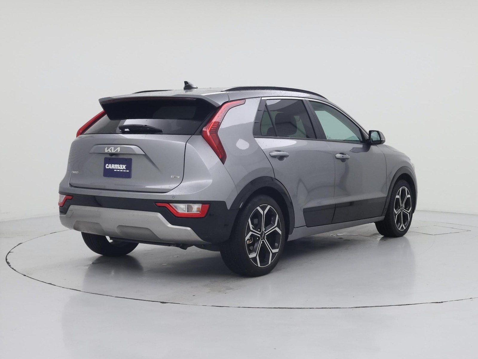 2024 Kia Niro EX Touring - Photo 9