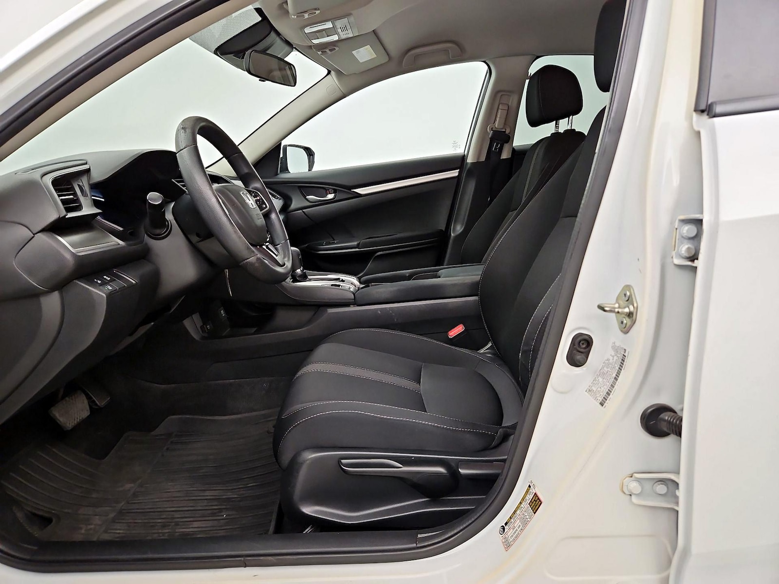 2019 Honda Civic LX - Photo 12