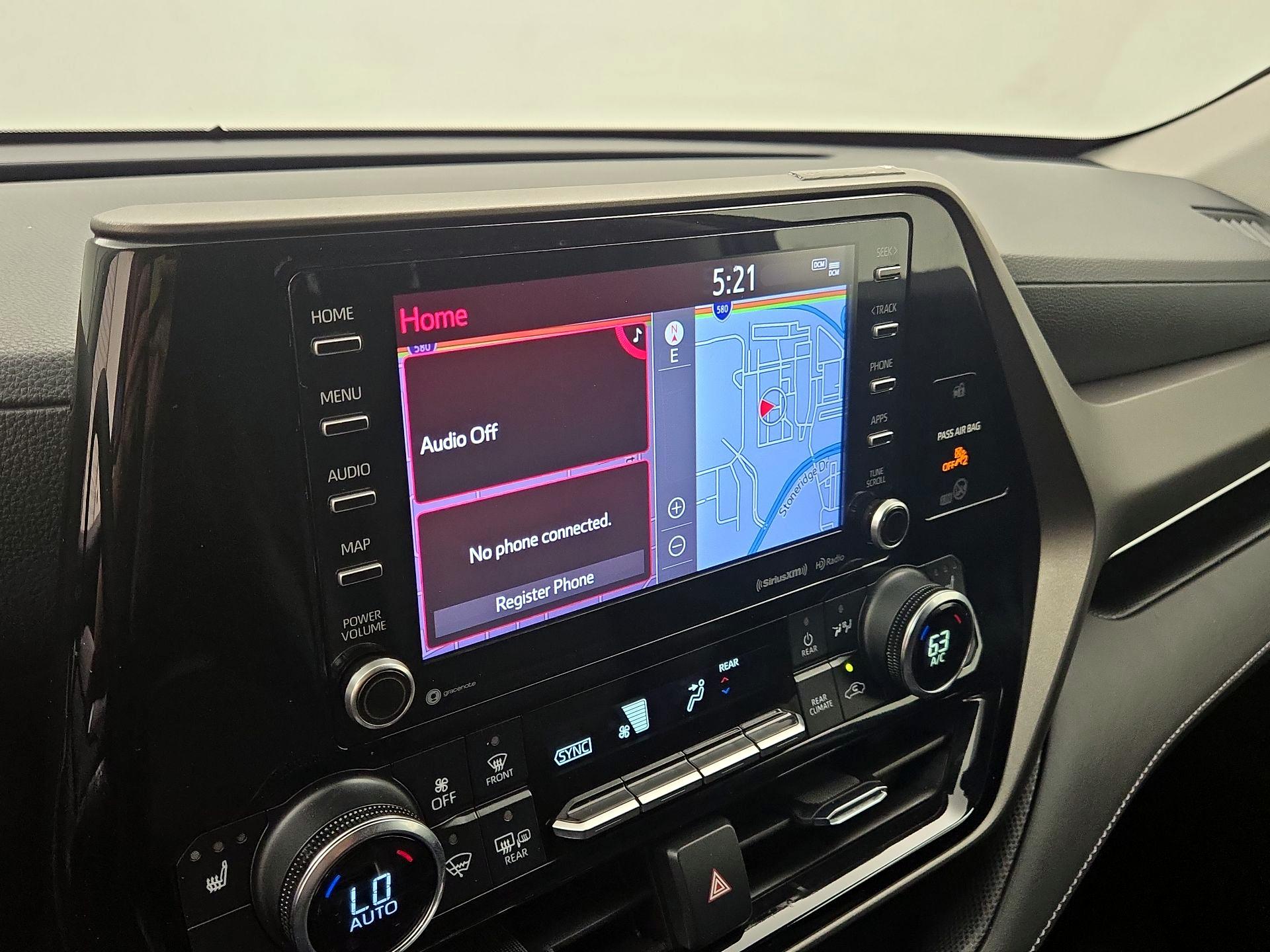 Thumbnail: 2021 Toyota Highlander - 15