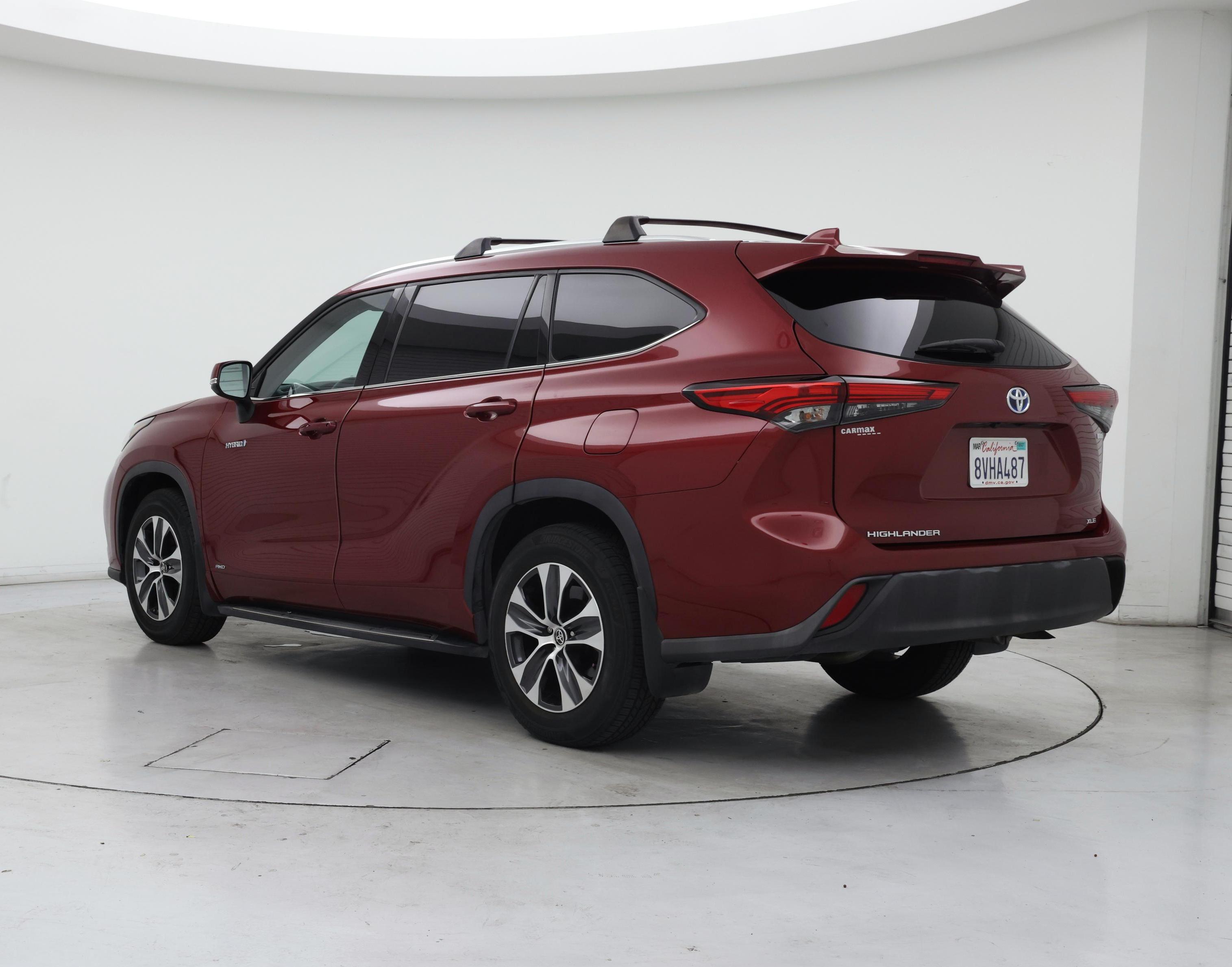Thumbnail: 2021 Toyota Highlander - 2