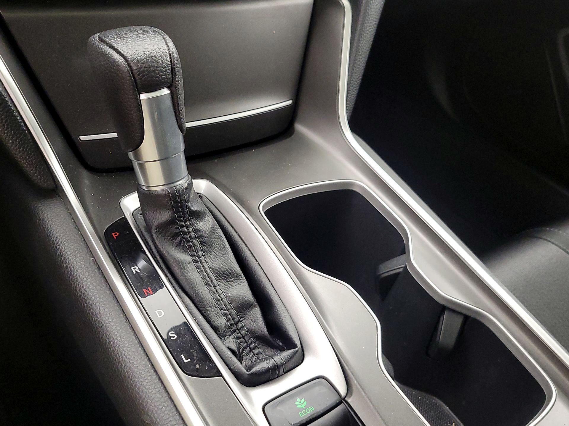 Thumbnail: 2020 Honda Accord - 17