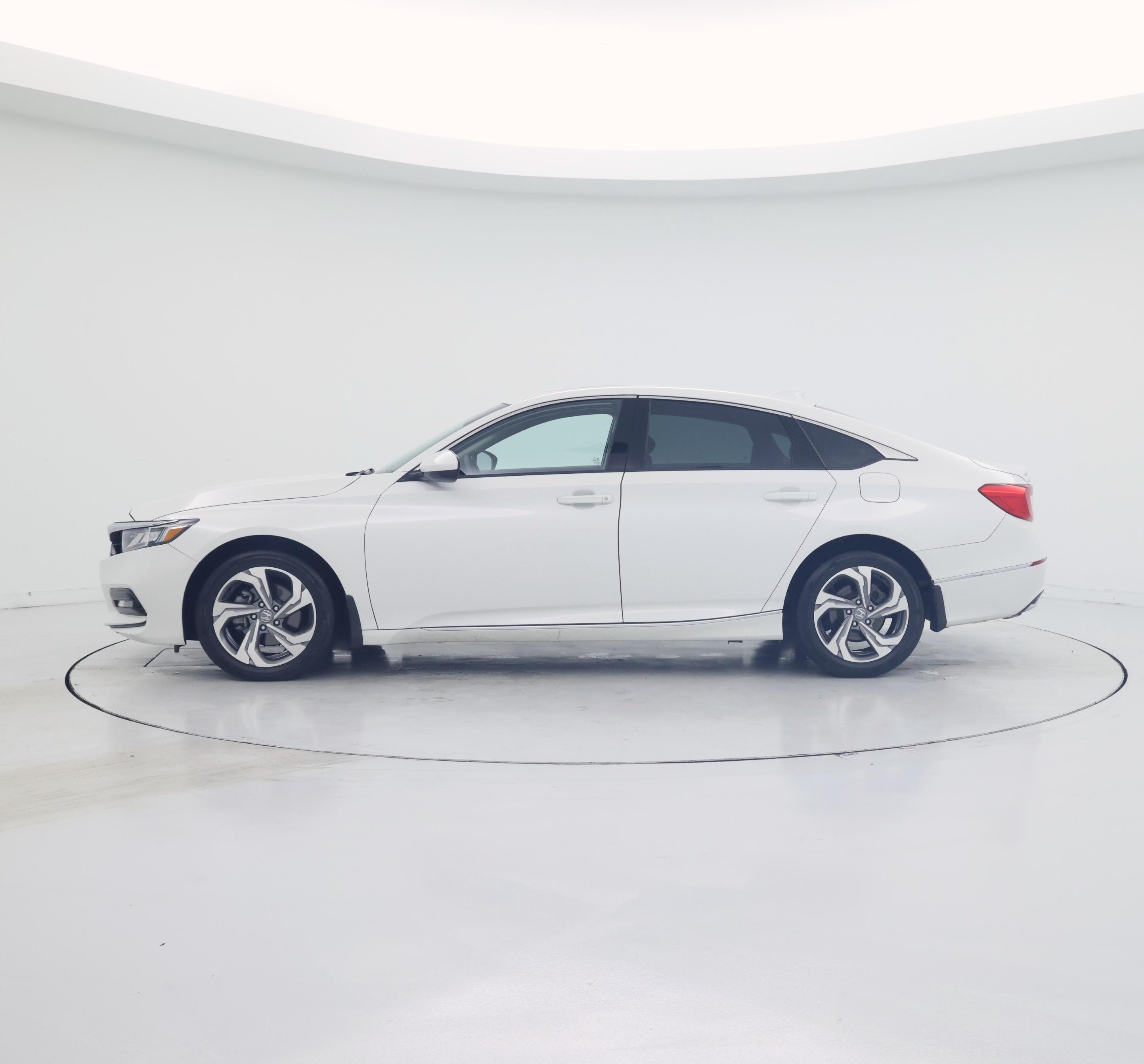 Thumbnail: 2020 Honda Accord - 3