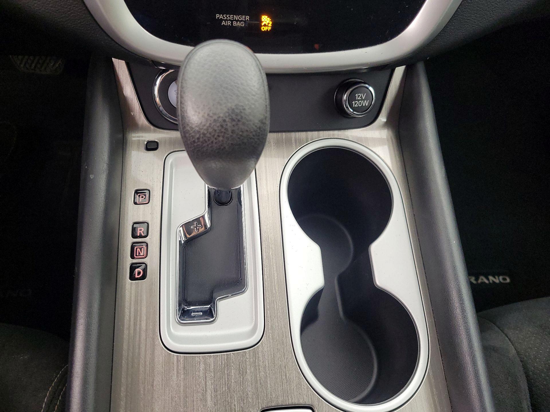 Thumbnail: 2015 Nissan Murano - 17