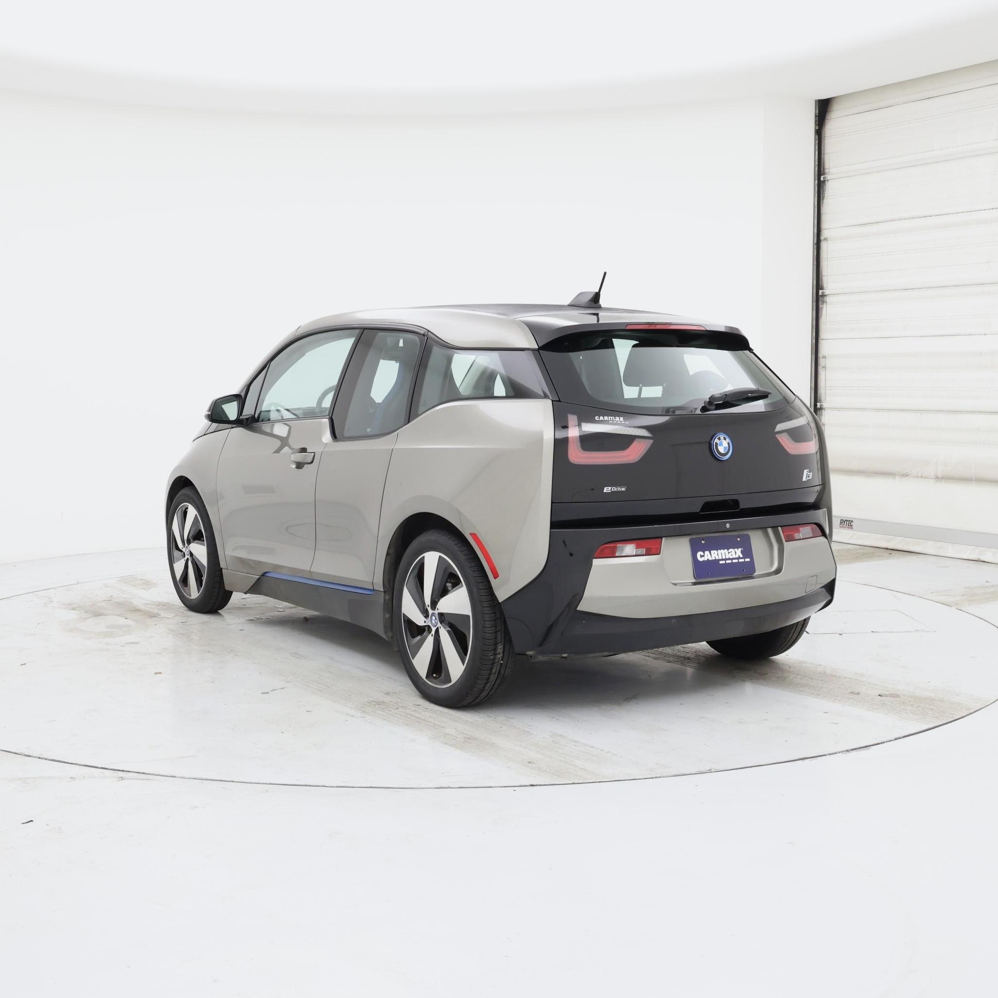 Thumbnail: 2016 BMW i3 - 2