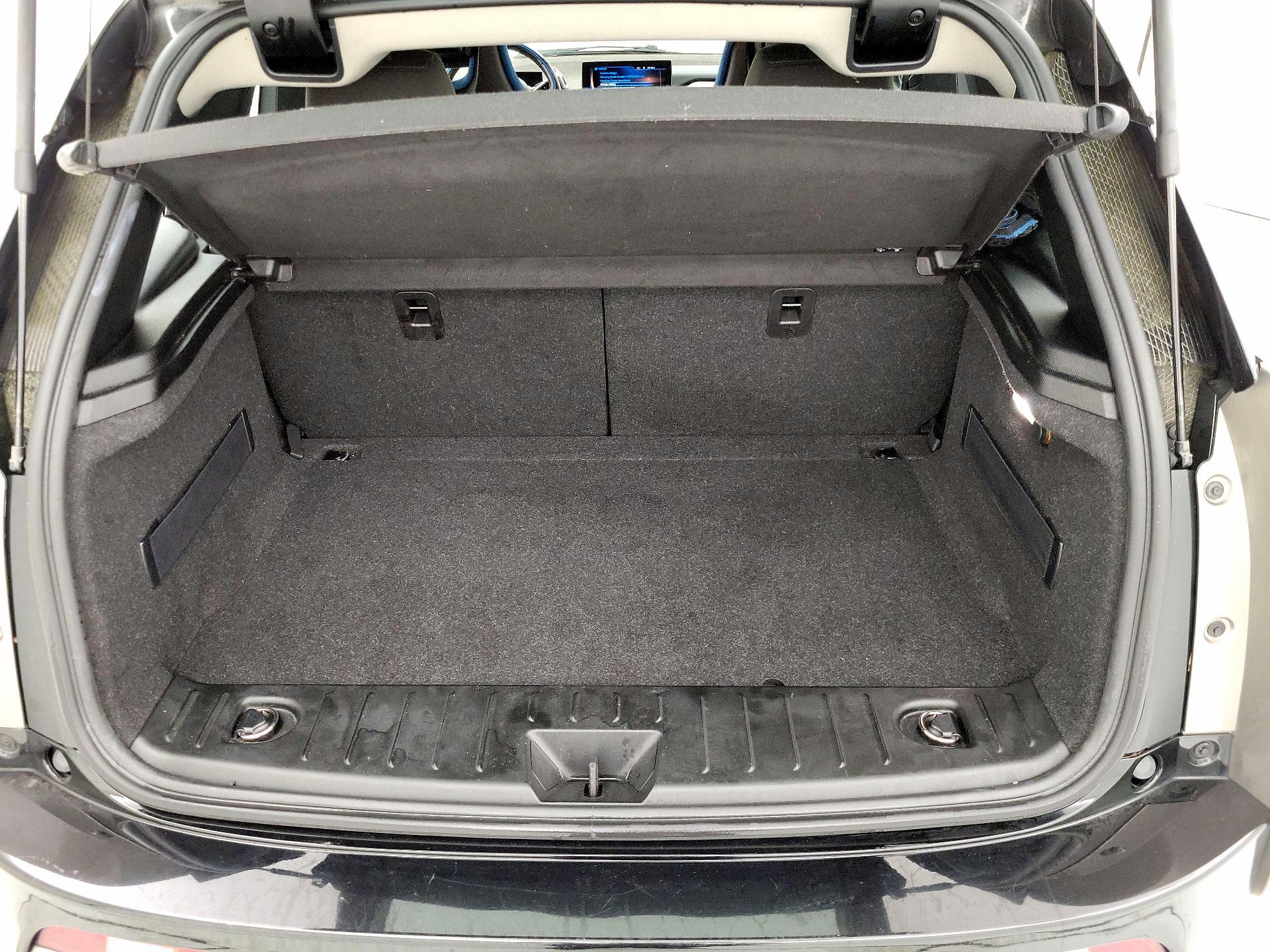 Thumbnail: 2016 BMW i3 - 20