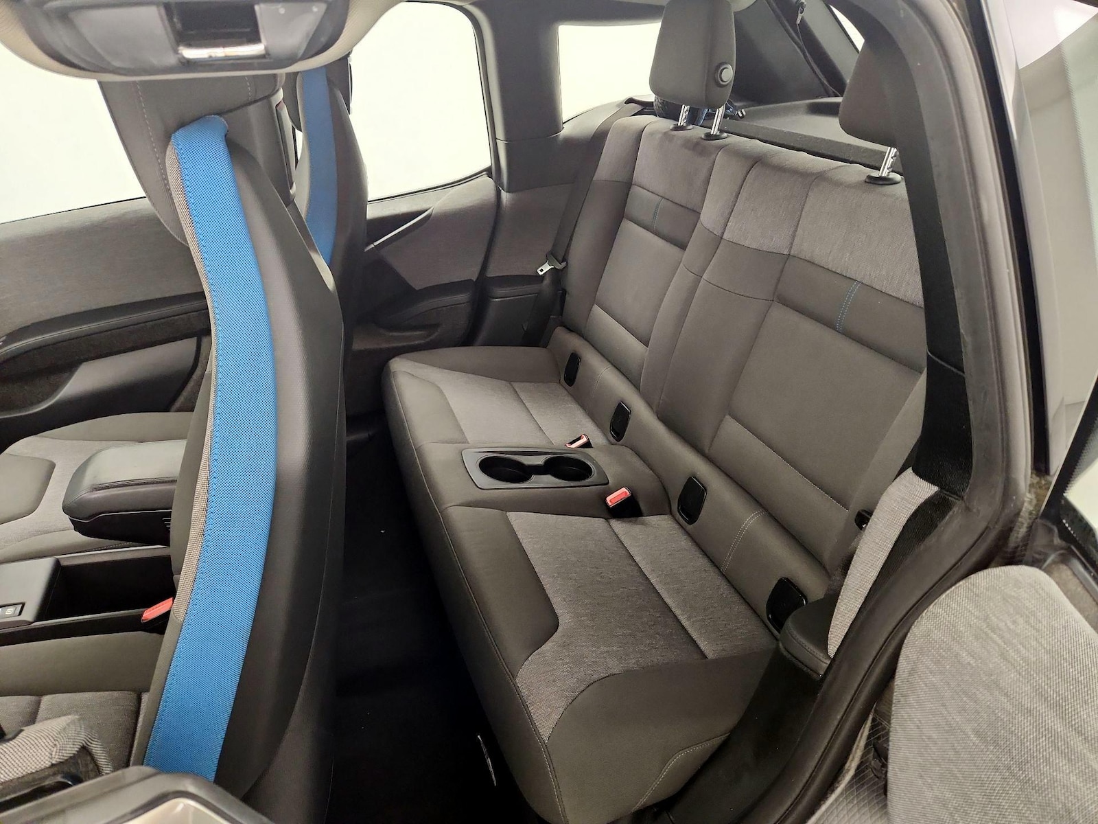 2016 BMW i3 Tera World - Photo 21