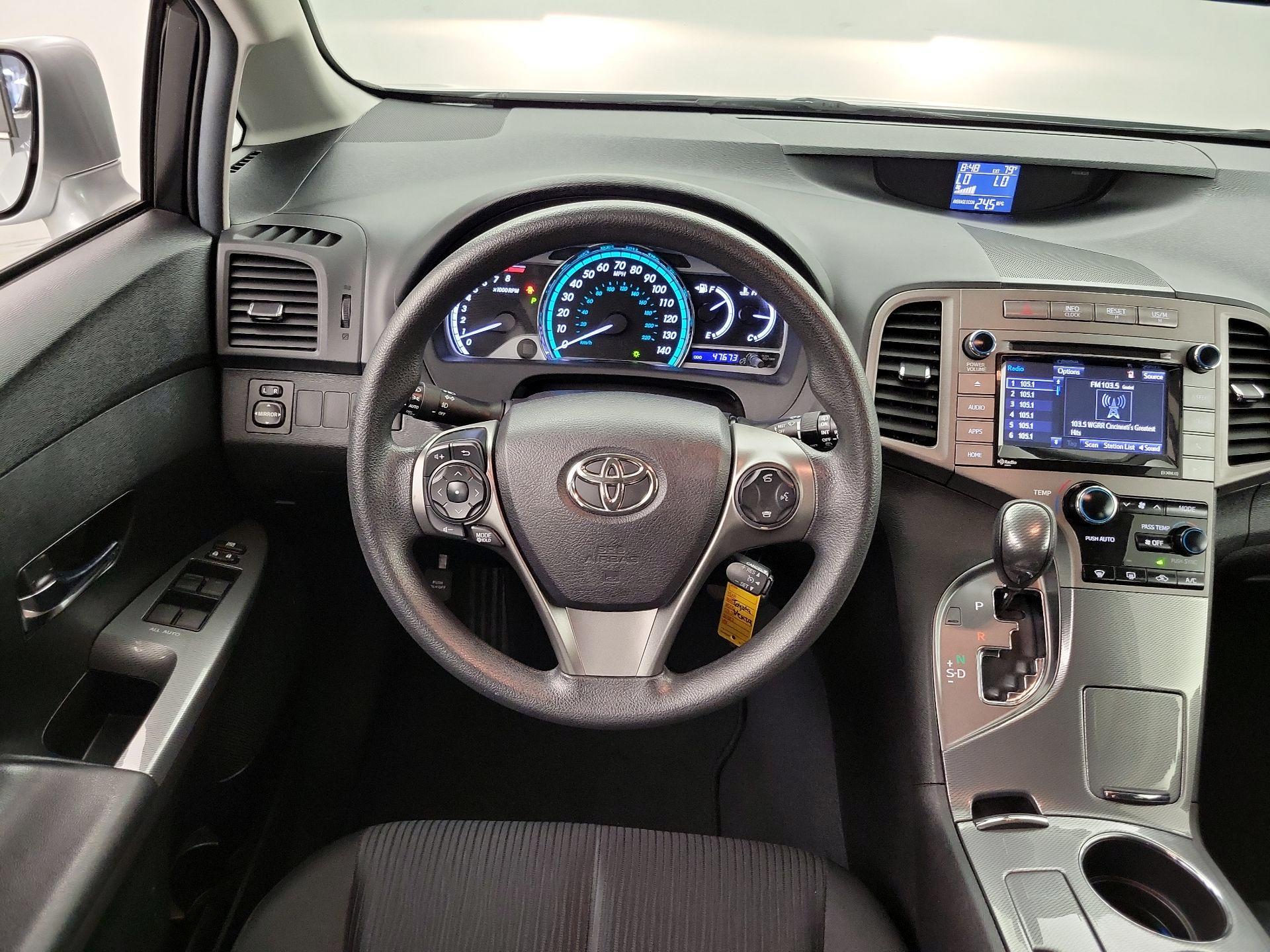 Thumbnail: 2015 Toyota Venza - 10