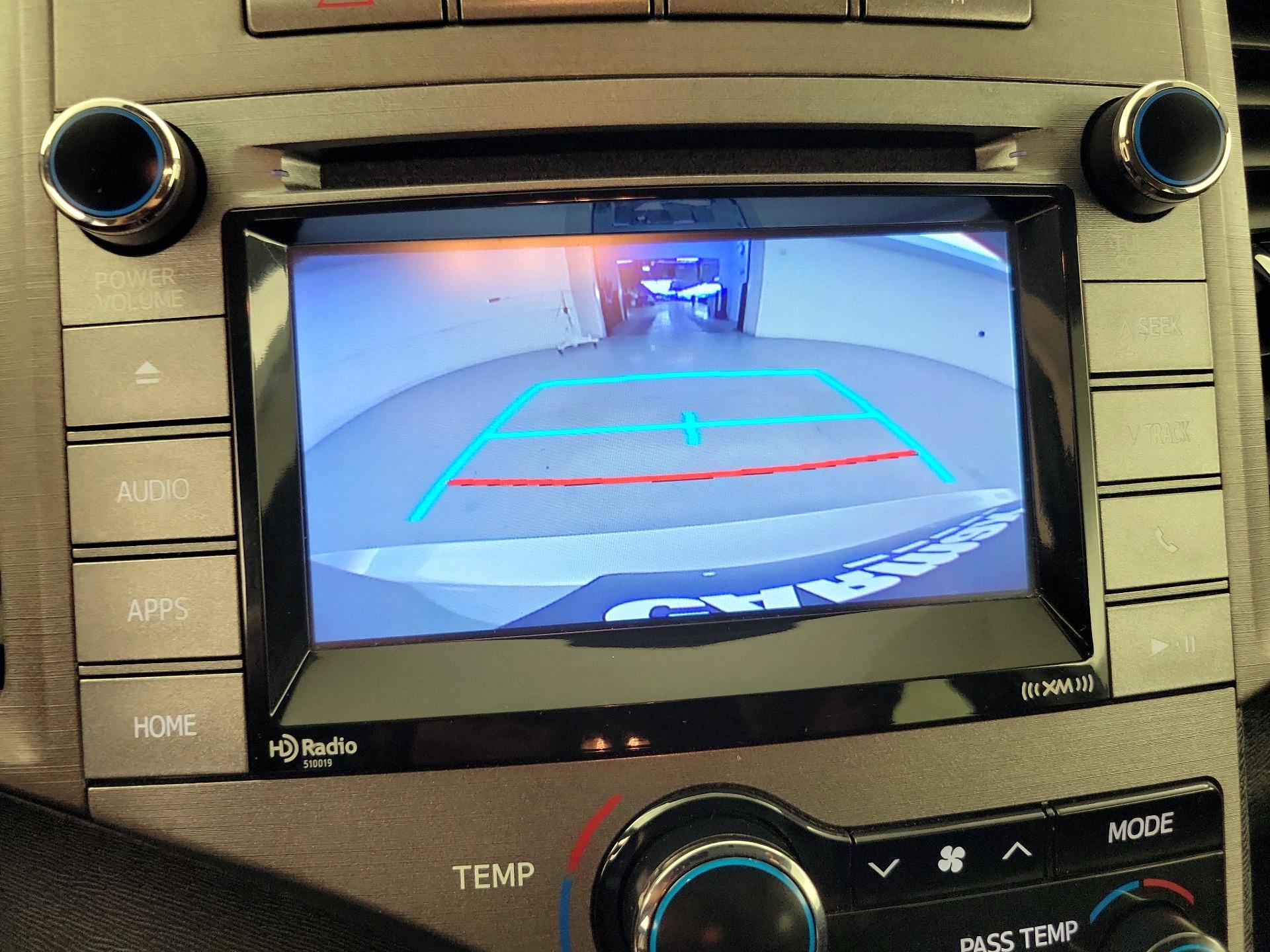 Thumbnail: 2015 Toyota Venza - 14