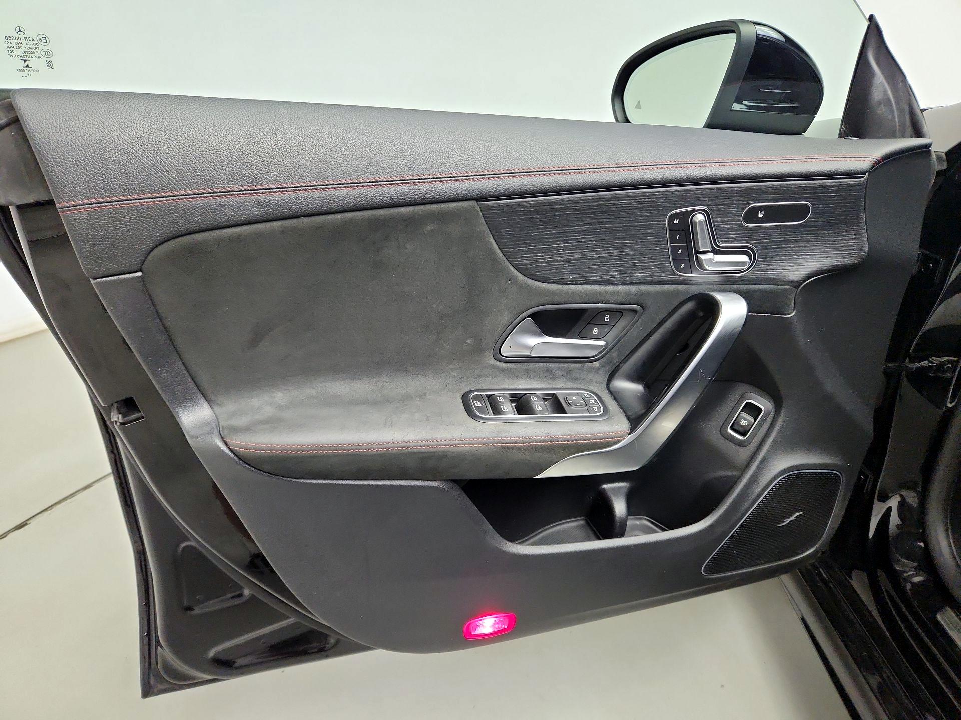 Thumbnail: 2020 Mercedes-Benz CLA - 12