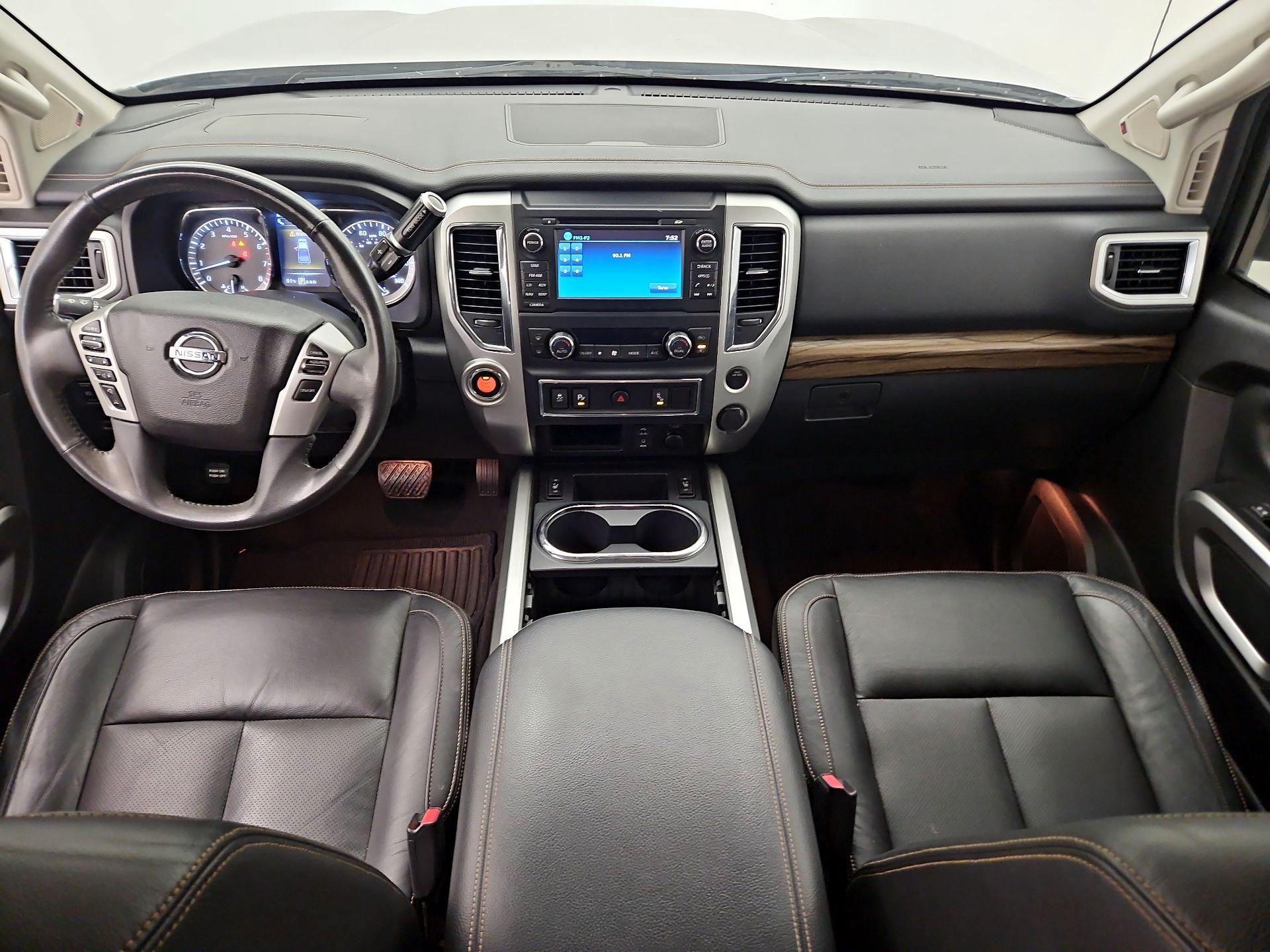 Thumbnail: 2017 Nissan Titan - 9