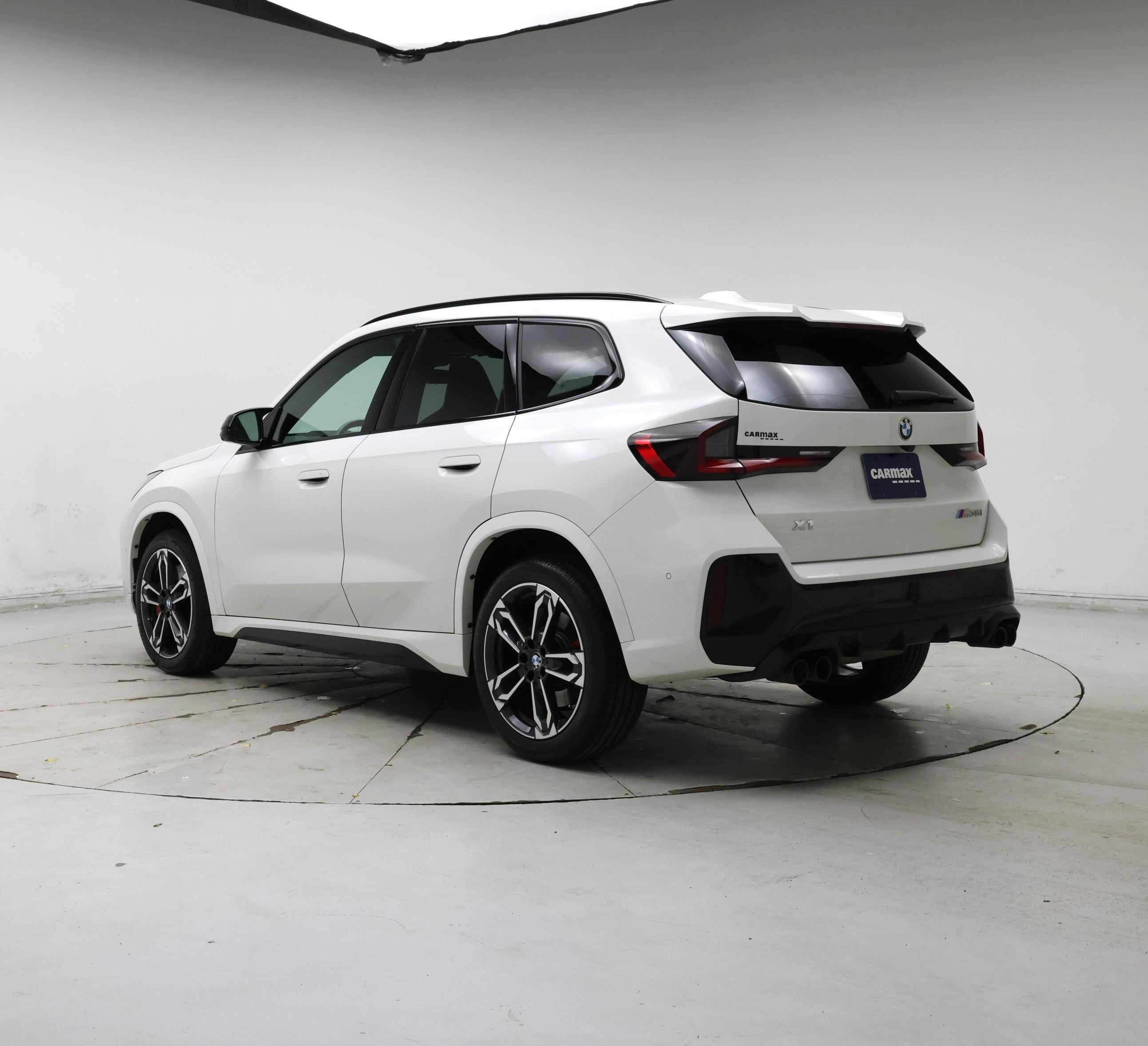 Thumbnail: 2024 BMW X1 - 2