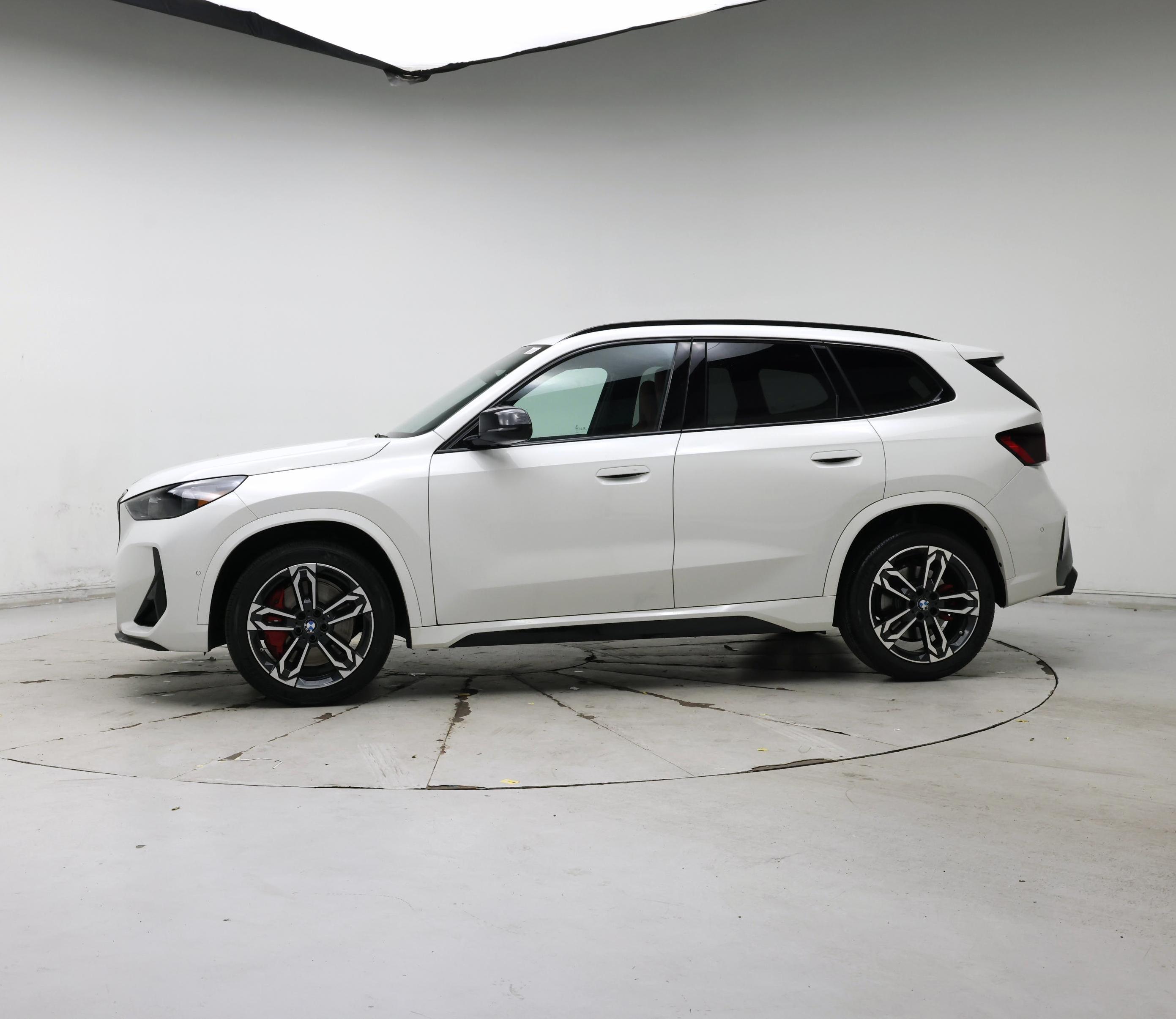 Thumbnail: 2024 BMW X1 - 3
