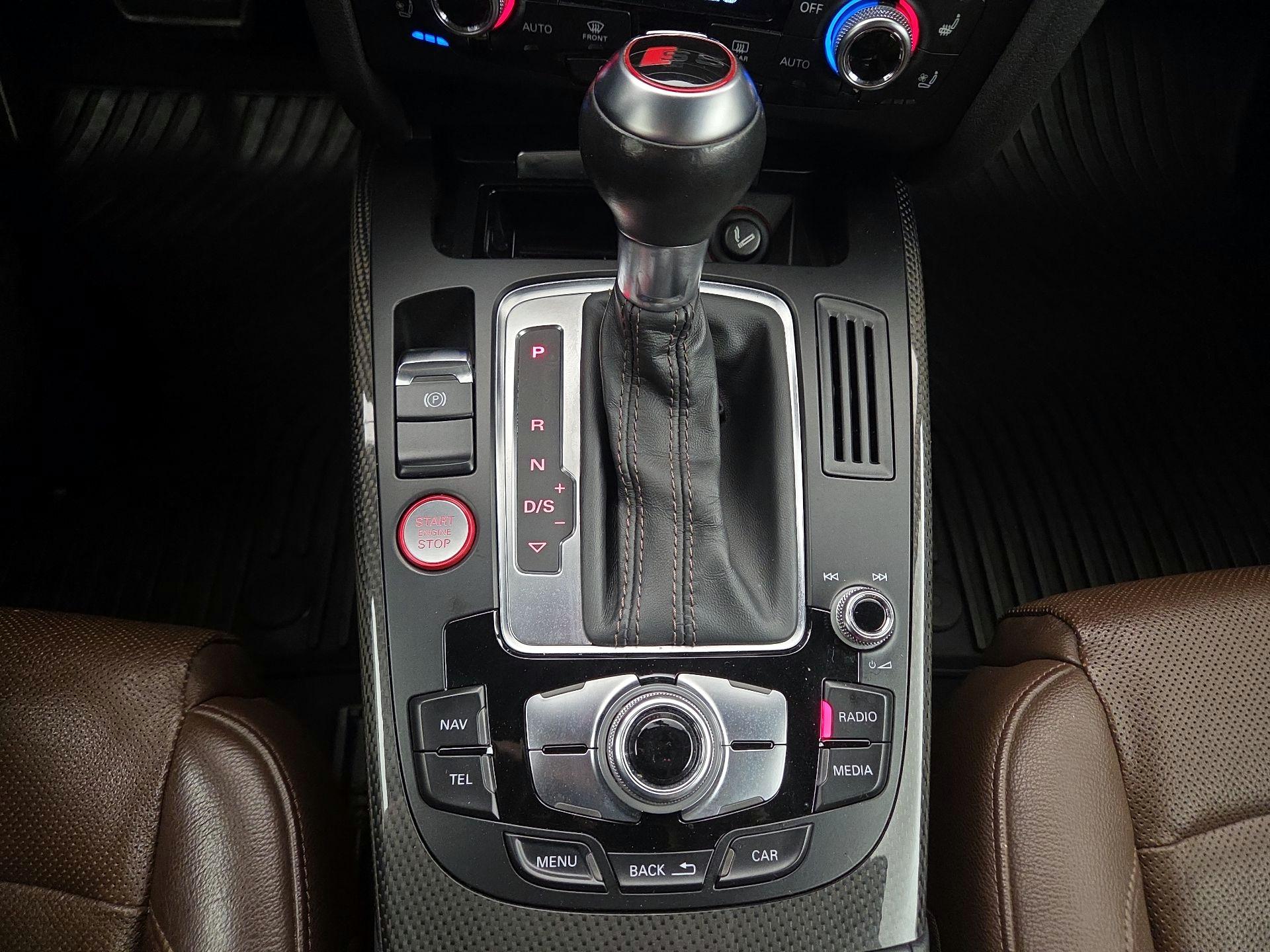 Thumbnail: 2016 Audi S5 - 18