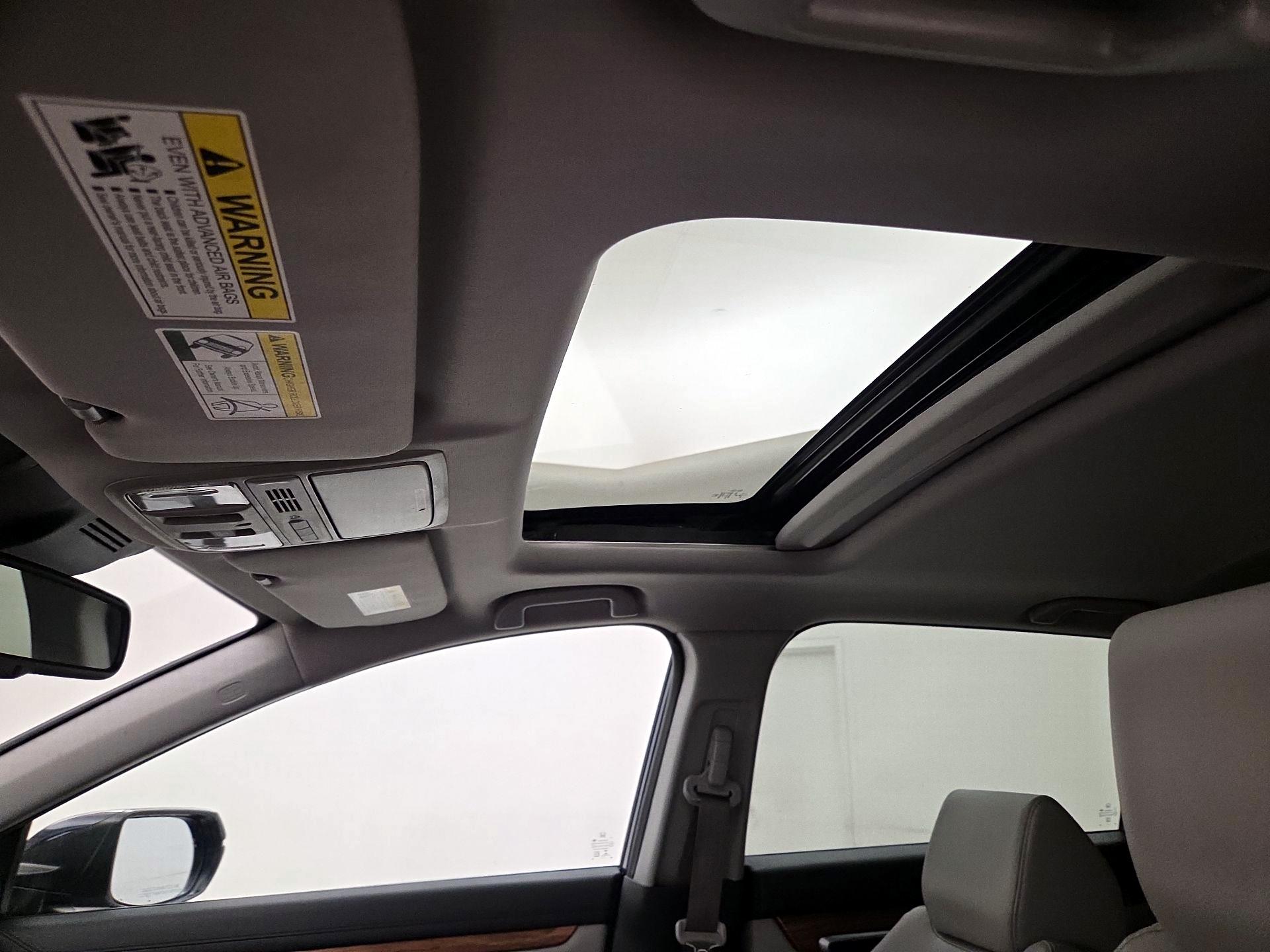 Thumbnail: 2017 Honda CR-V - 18