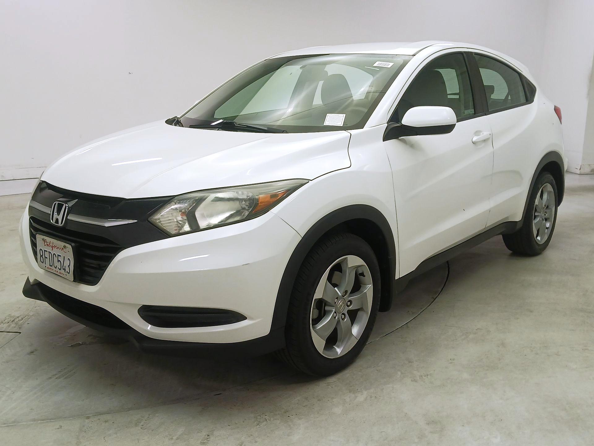 Thumbnail: 2018 Honda HR-V - 3