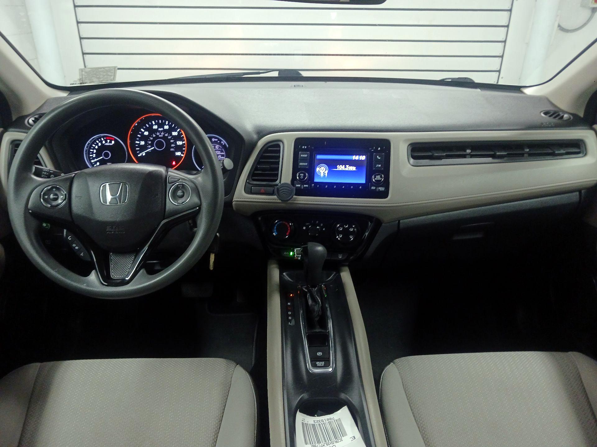 Thumbnail: 2018 Honda HR-V - 8