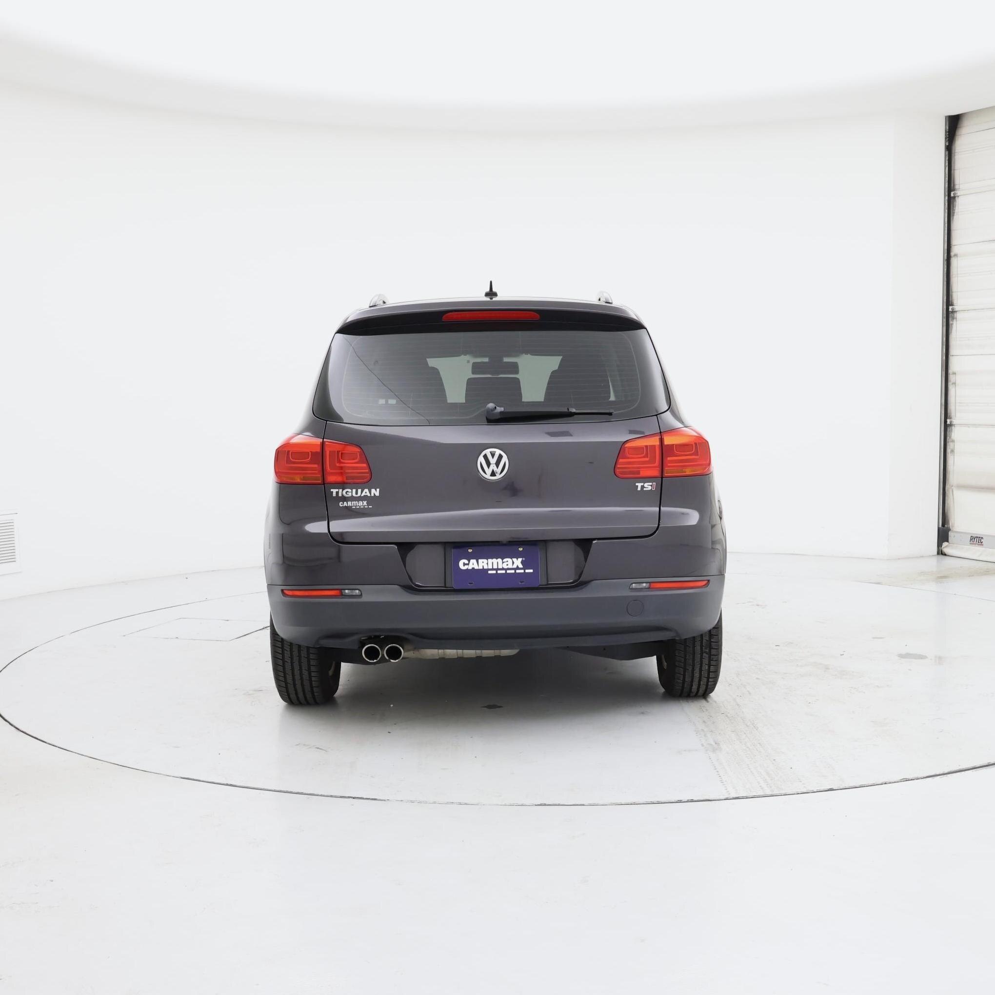 Thumbnail: 2016 Volkswagen Tiguan - 6