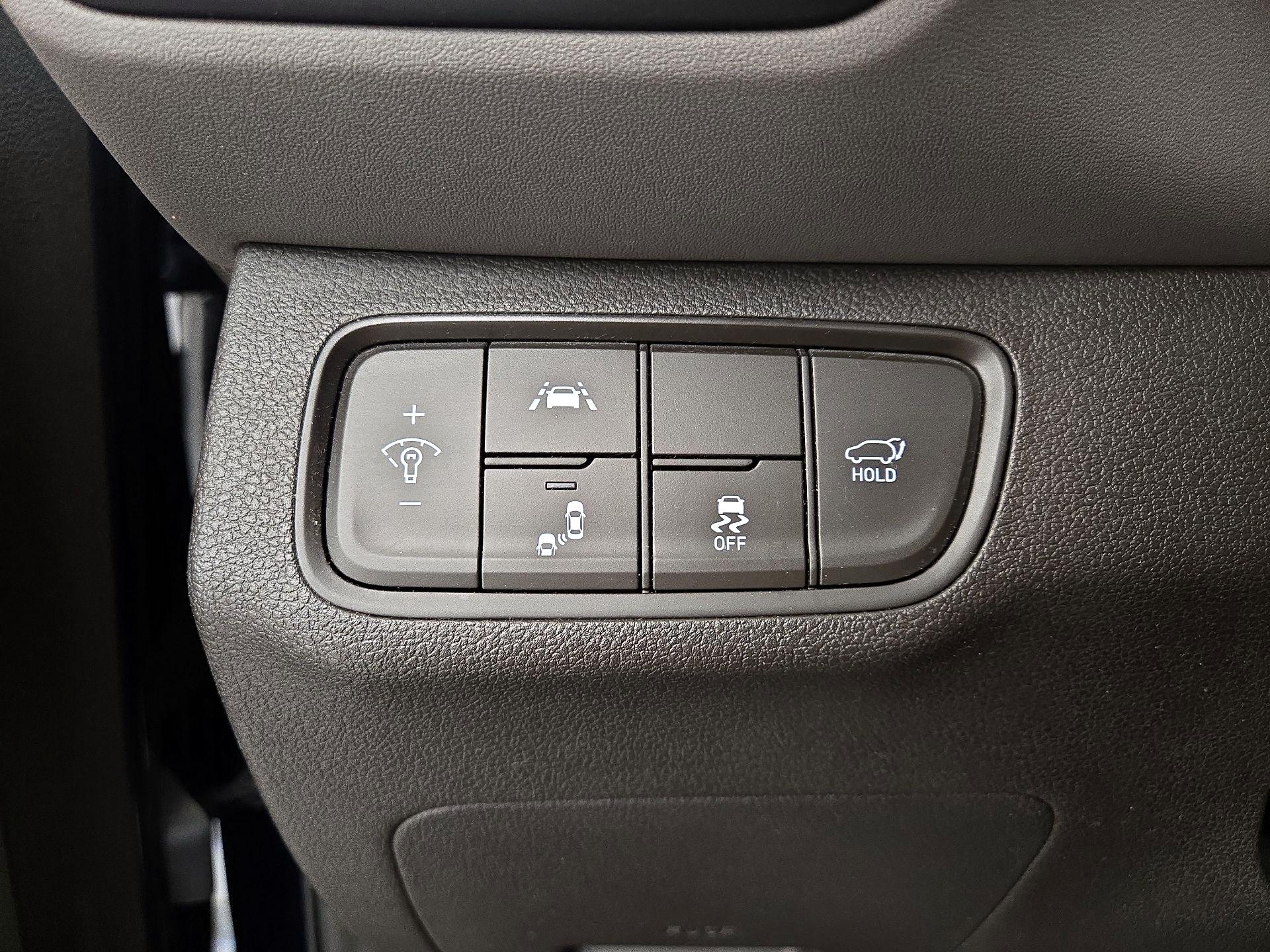 Thumbnail: 2019 Hyundai Santa Fe - 13