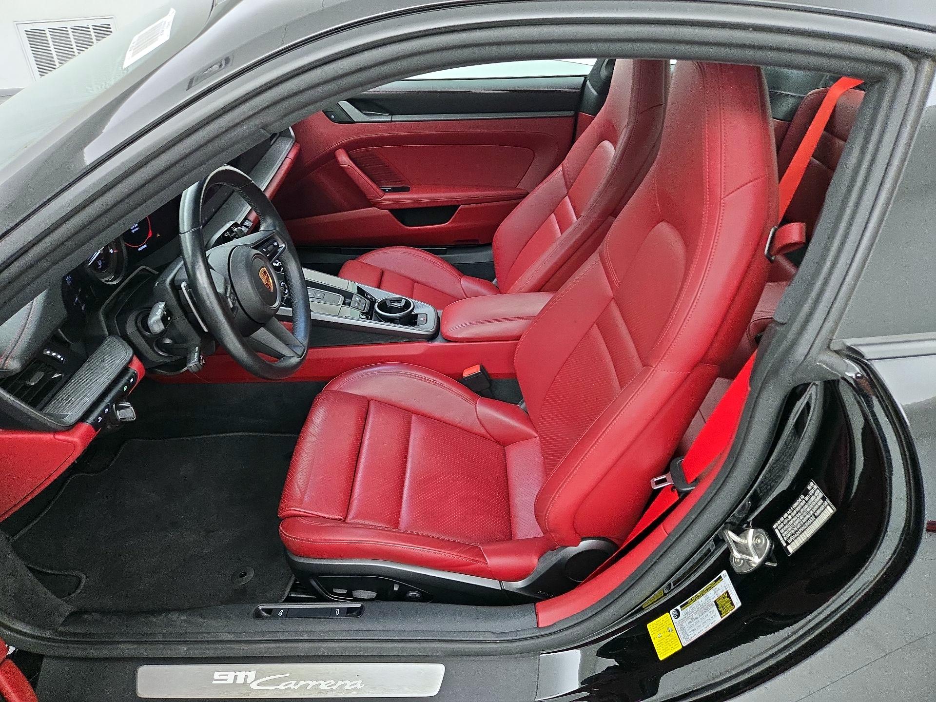 Thumbnail: 2022 Porsche 911 - 11