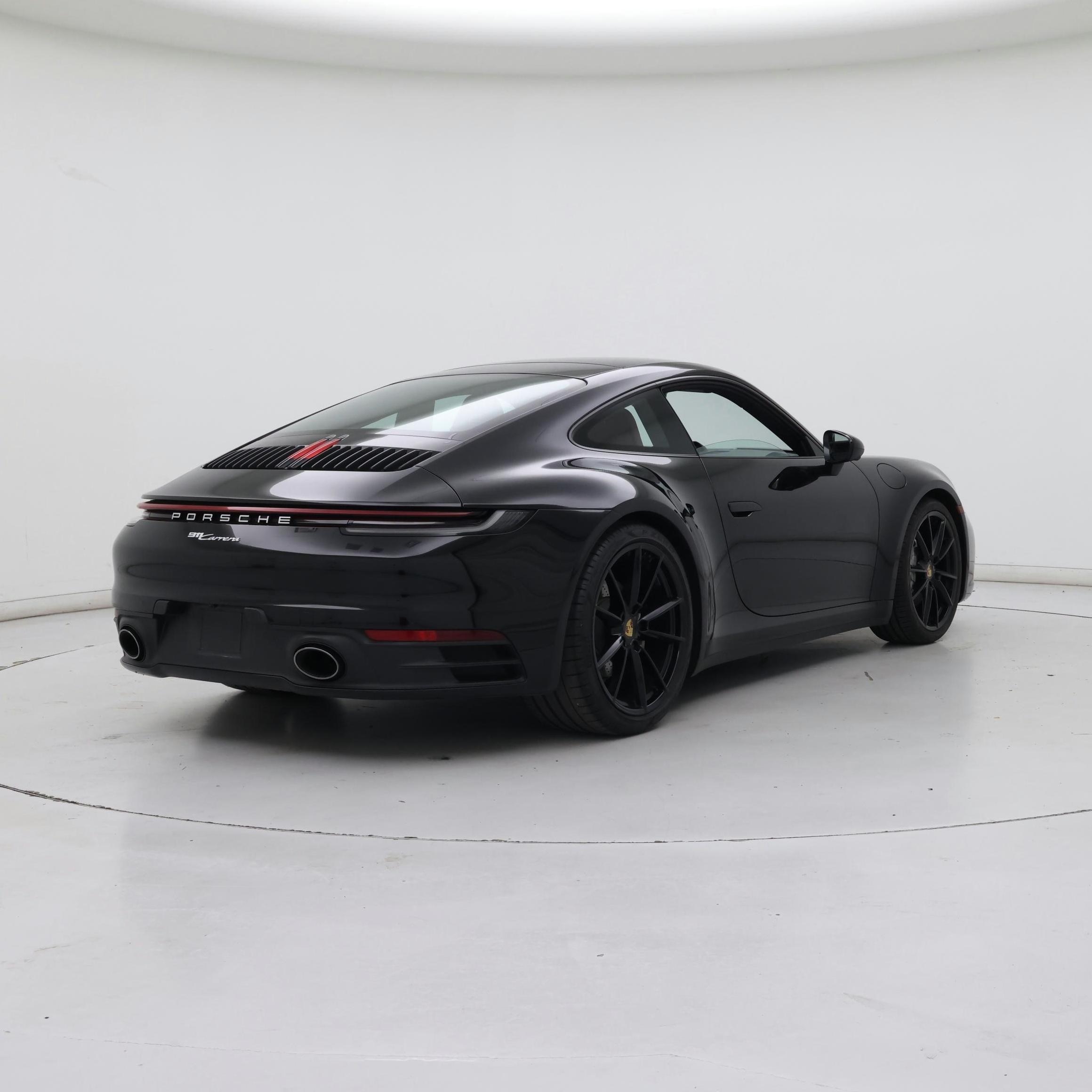Thumbnail: 2022 Porsche 911 - 8