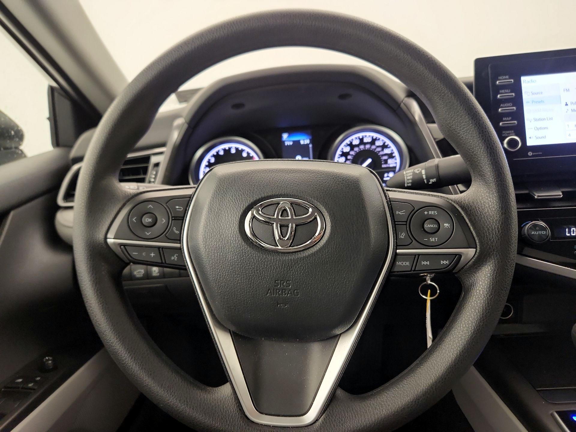 Thumbnail: 2023 Toyota Camry - 10