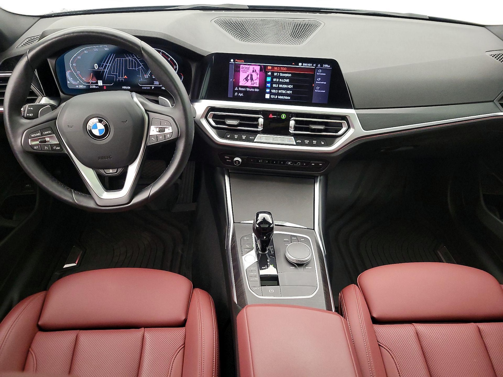 2022 BMW 3 Series 330i - Photo 10