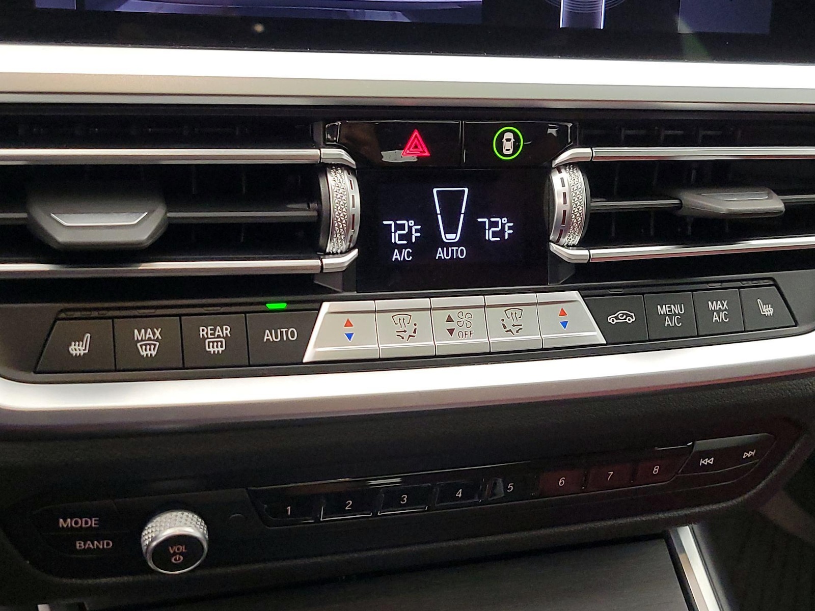2022 BMW 3 Series 330i - Photo 18