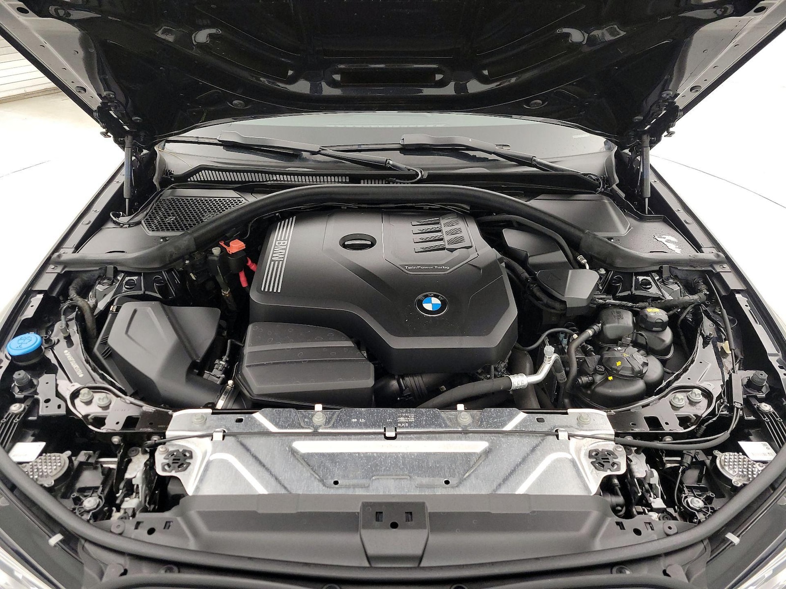 2022 BMW 3 Series 330i - Photo 24