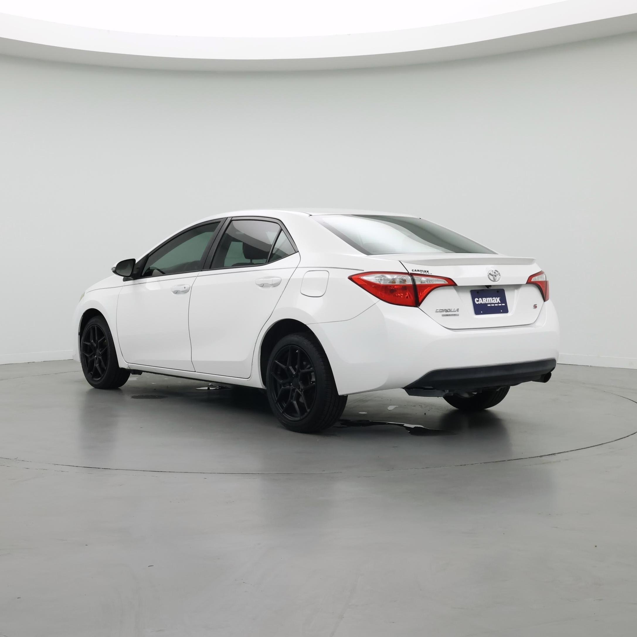 Thumbnail: 2016 Toyota Corolla - 2