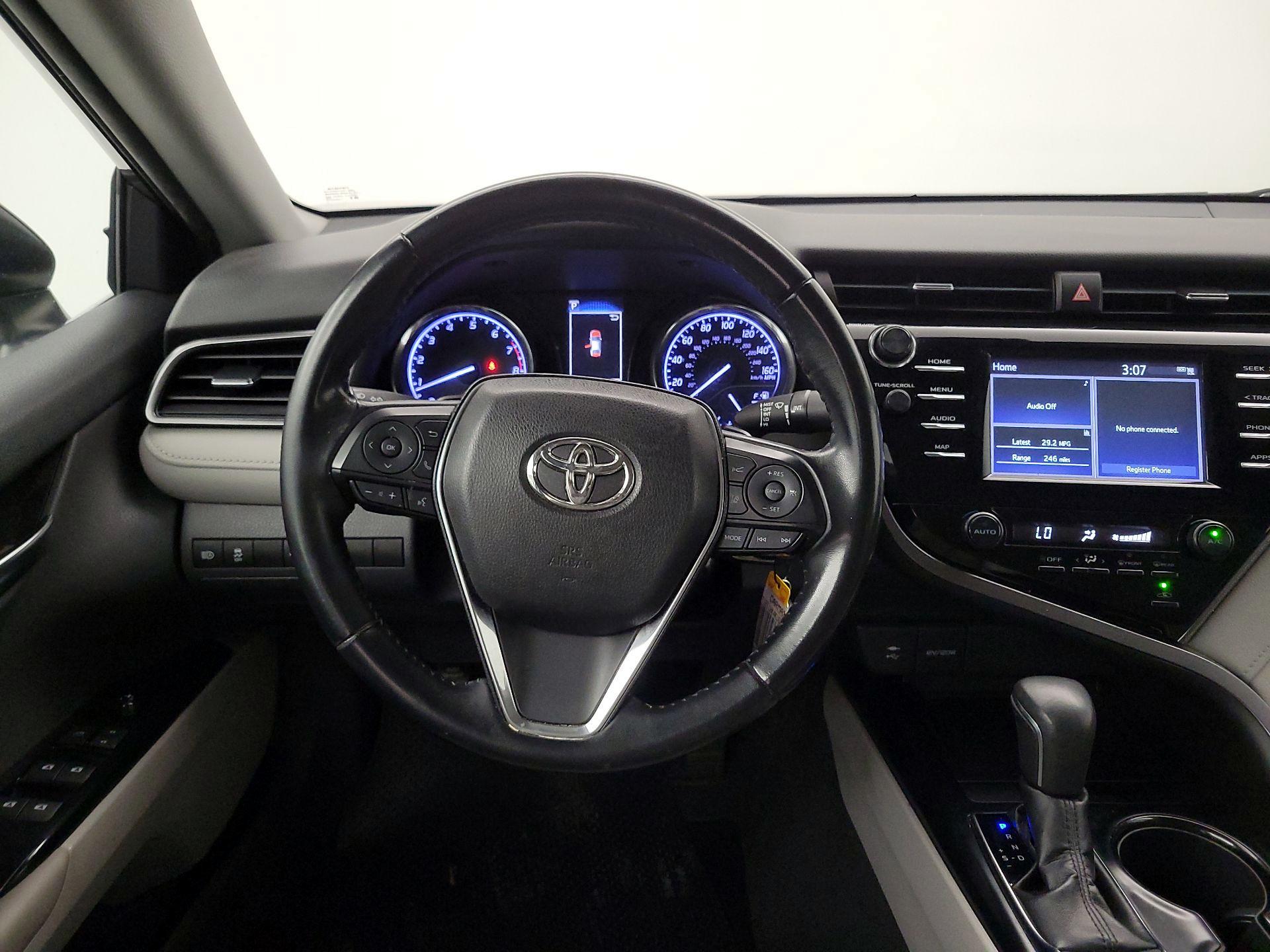 Thumbnail: 2019 Toyota Camry - 10