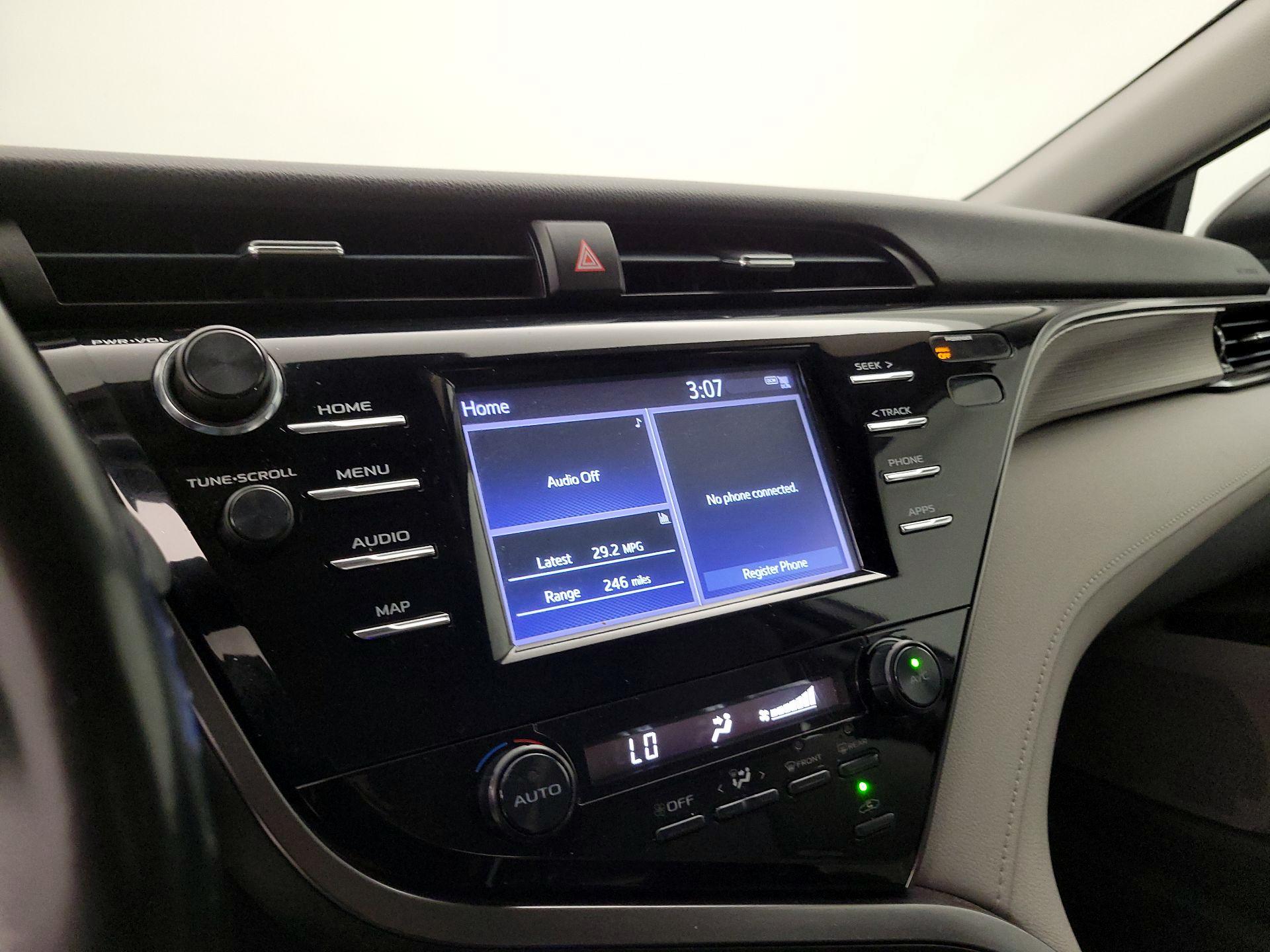 Thumbnail: 2019 Toyota Camry - 15