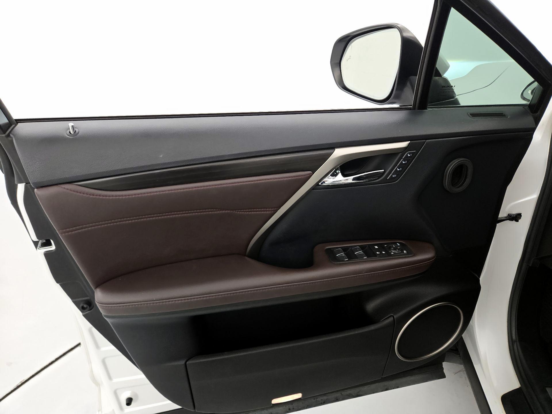 Thumbnail: 2019 Lexus RX - 12
