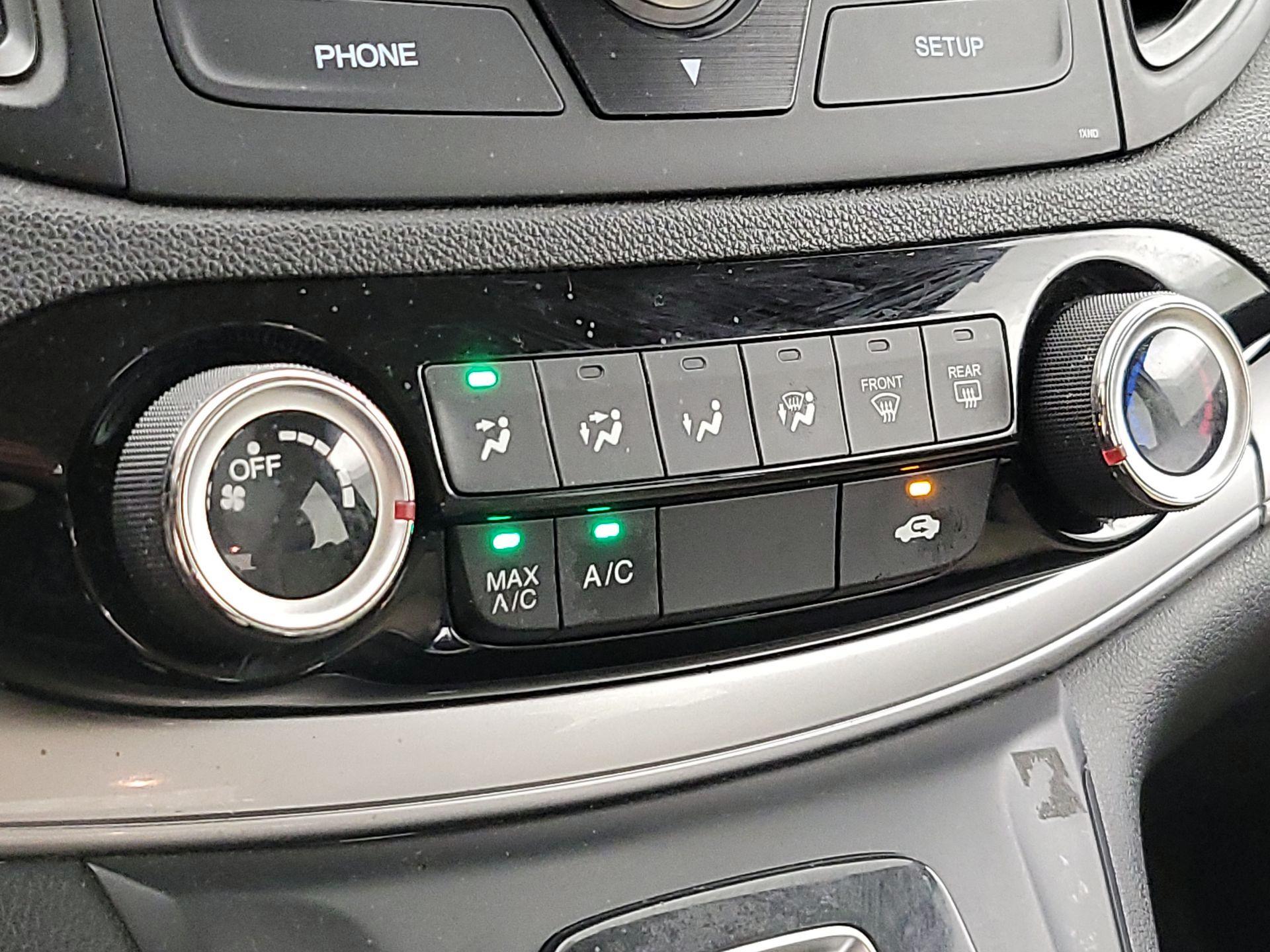 Thumbnail: 2015 Honda CR-V - 16