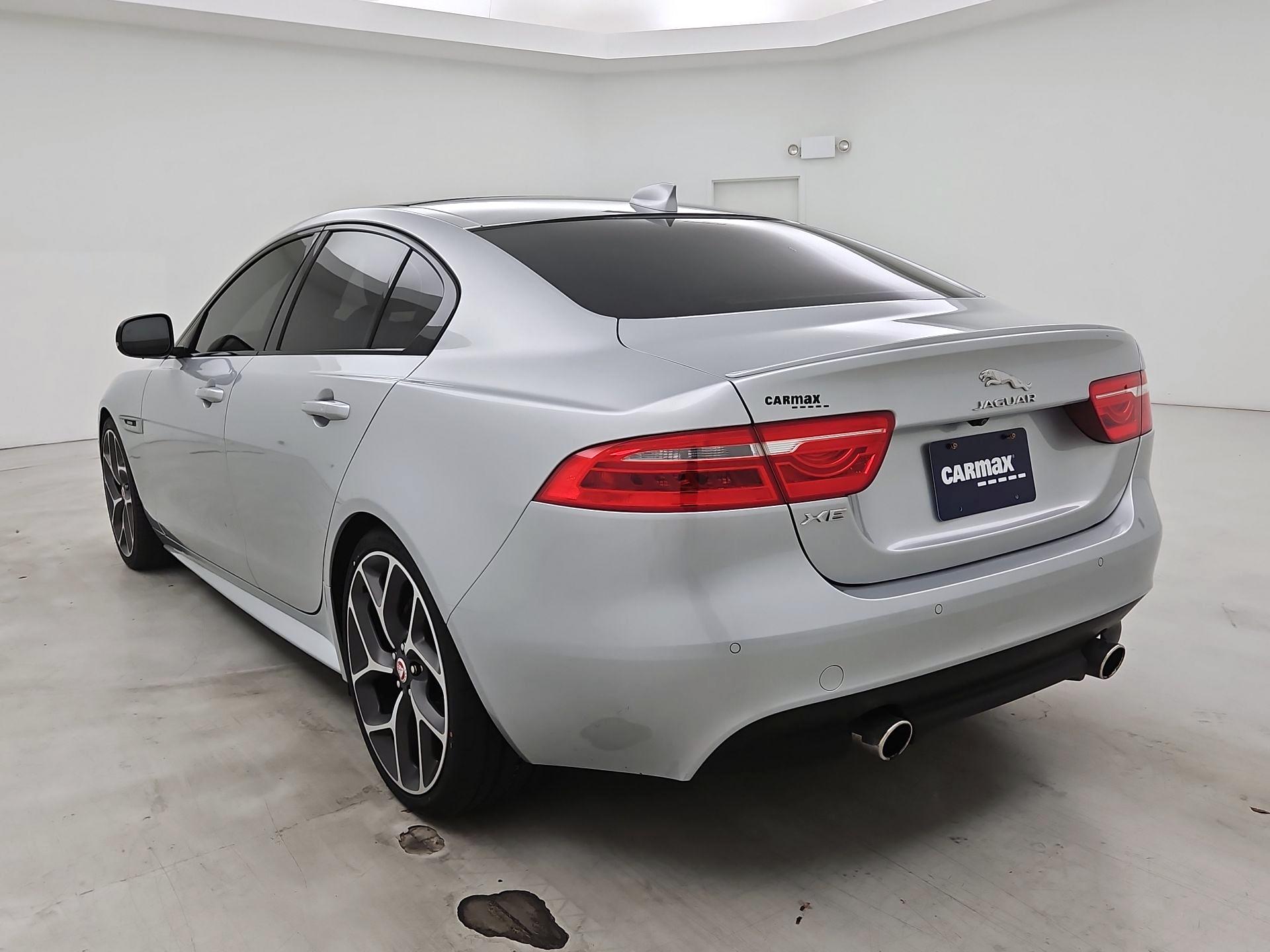 Thumbnail: 2018 Jaguar XE - 7