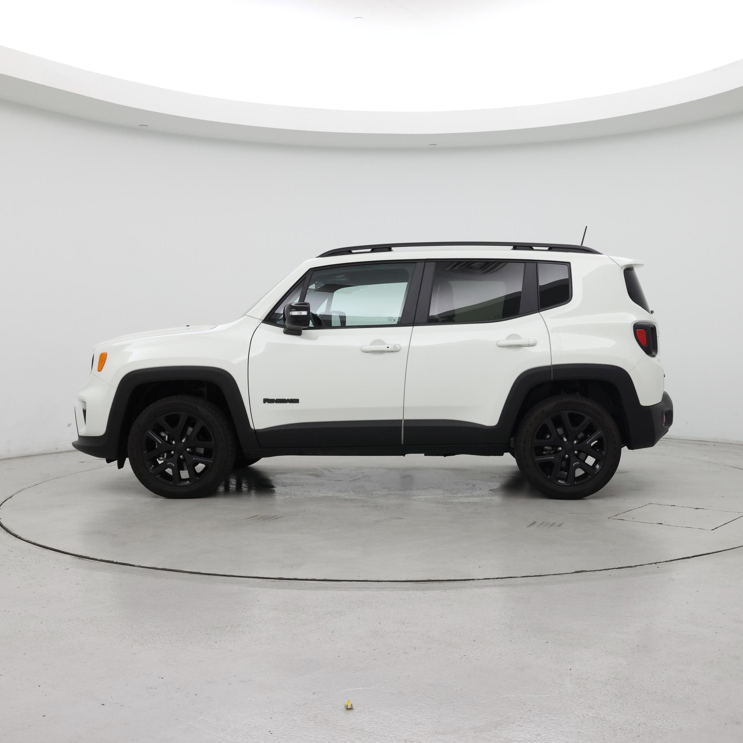 Thumbnail: 2022 Jeep Renegade - 7