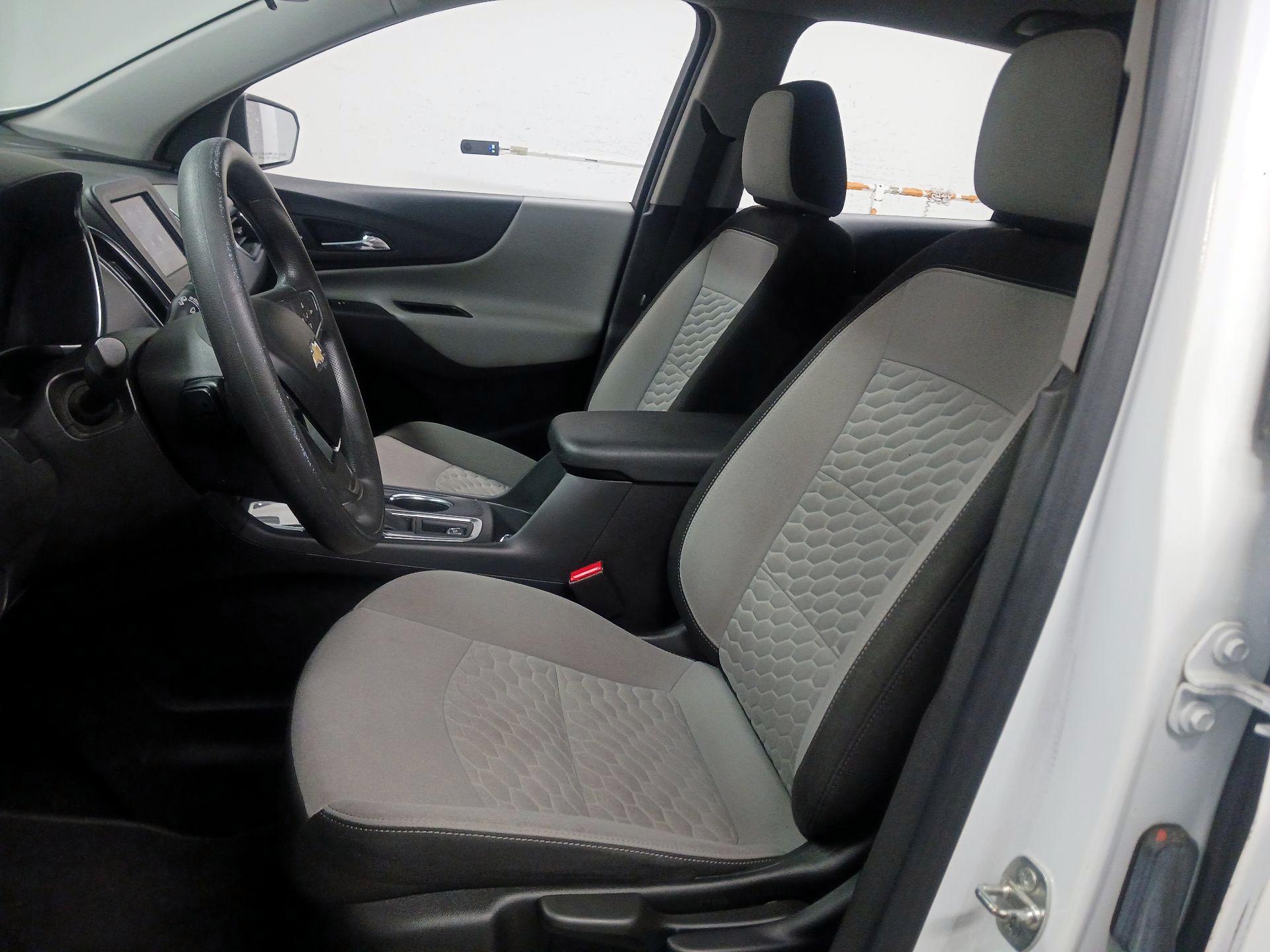 Thumbnail: 2021 Chevrolet Equinox - 11